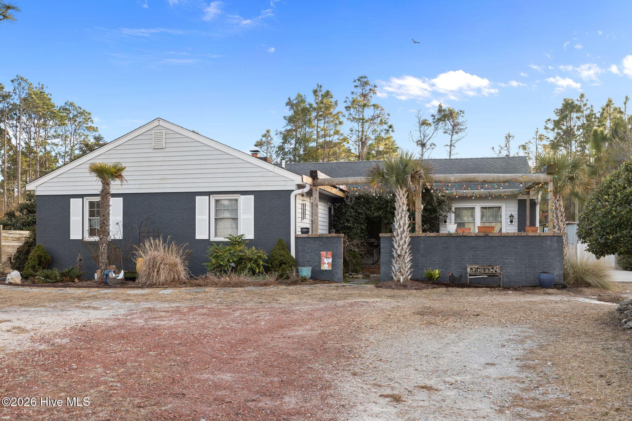 Front of 713 James Drive, Newport, NC 28570