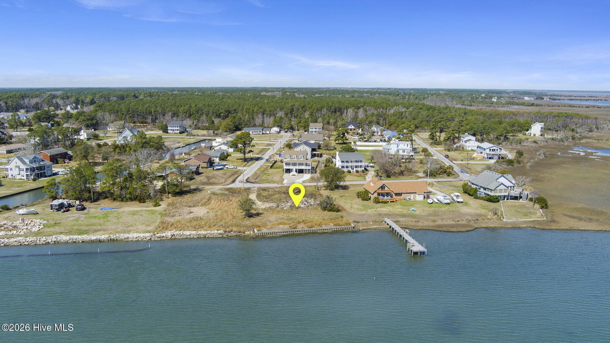 Front of 608 4 Bronna Road, Beaufort, NC 28516