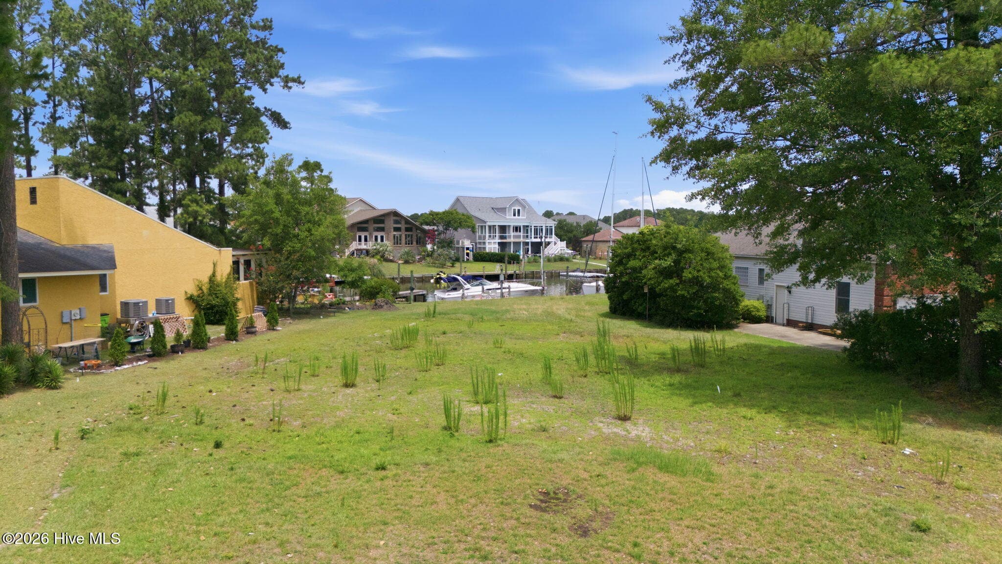 Front of 903 Salt Cay Court, New Bern, NC 28560