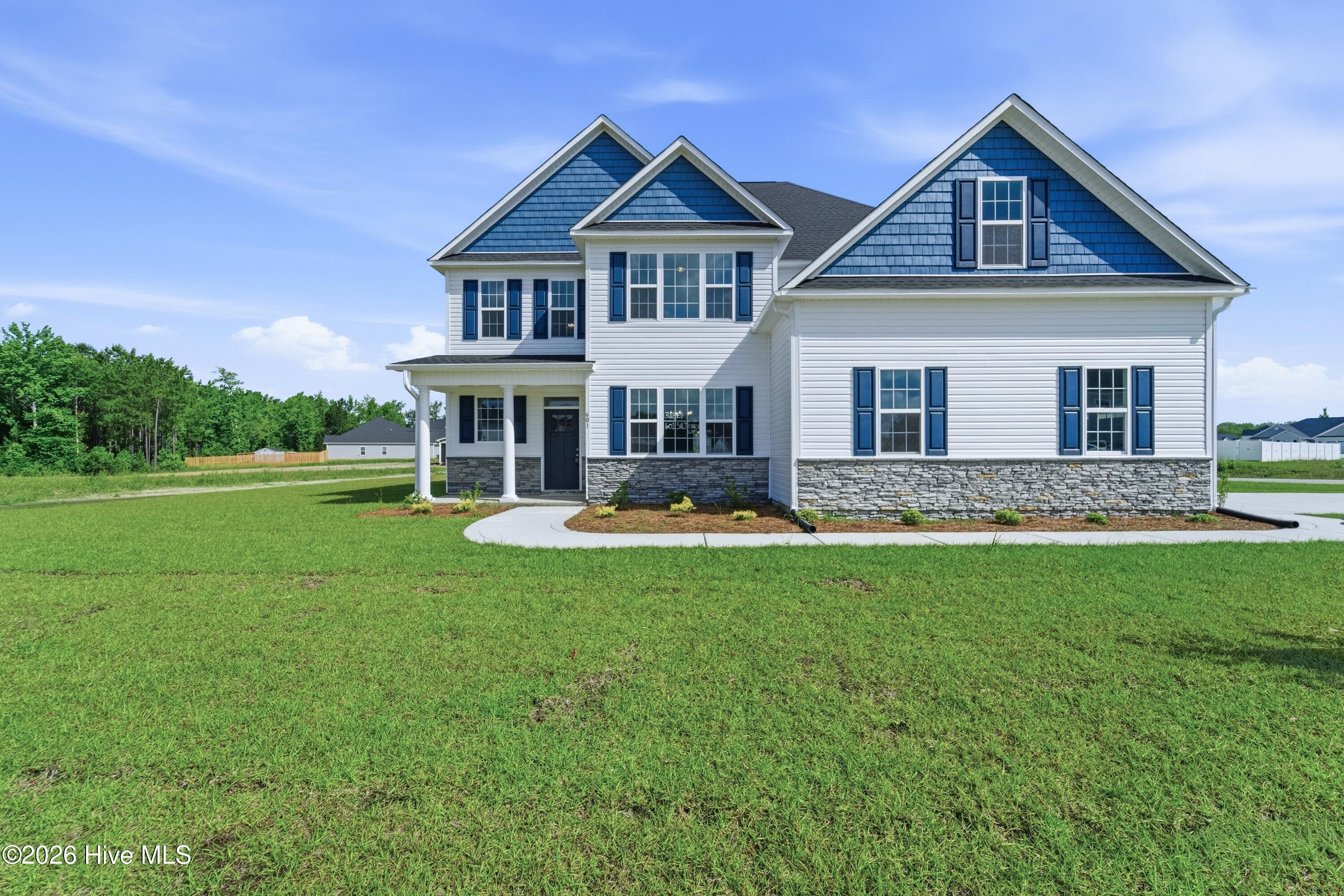 Front of 601 Salty Marsh Lane, Jacksonville, NC 28546