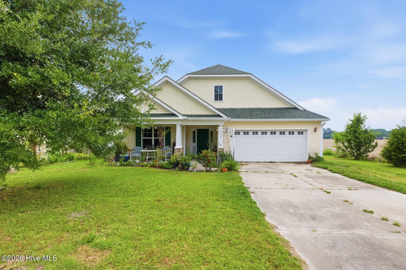 Front of 1352 Old Comfort Highway, Trenton, NC 28585