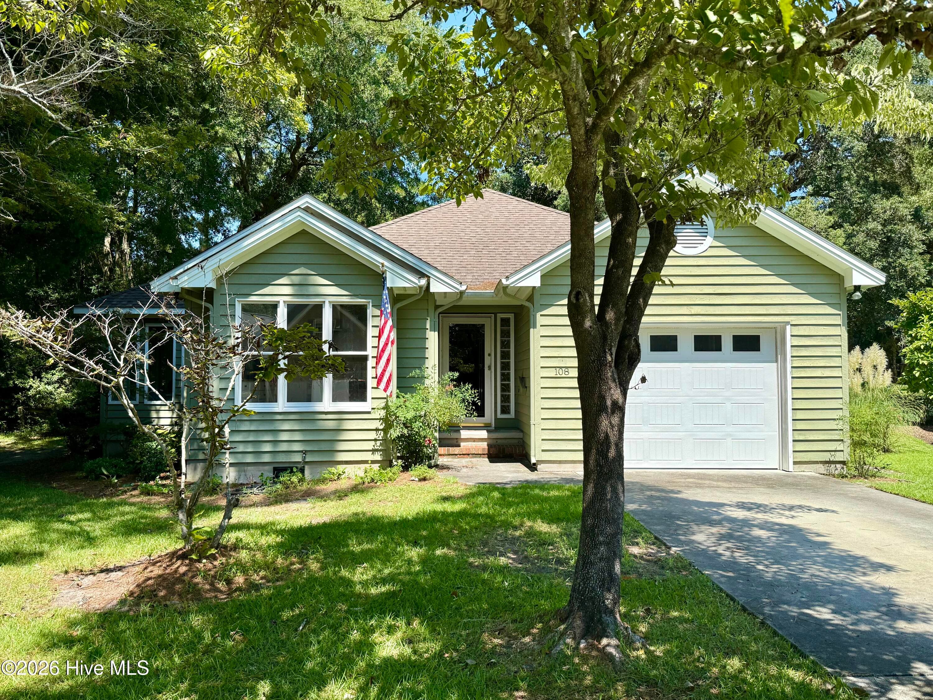 Front of 108 Fern Court, Pine Knoll Shores, NC 28512