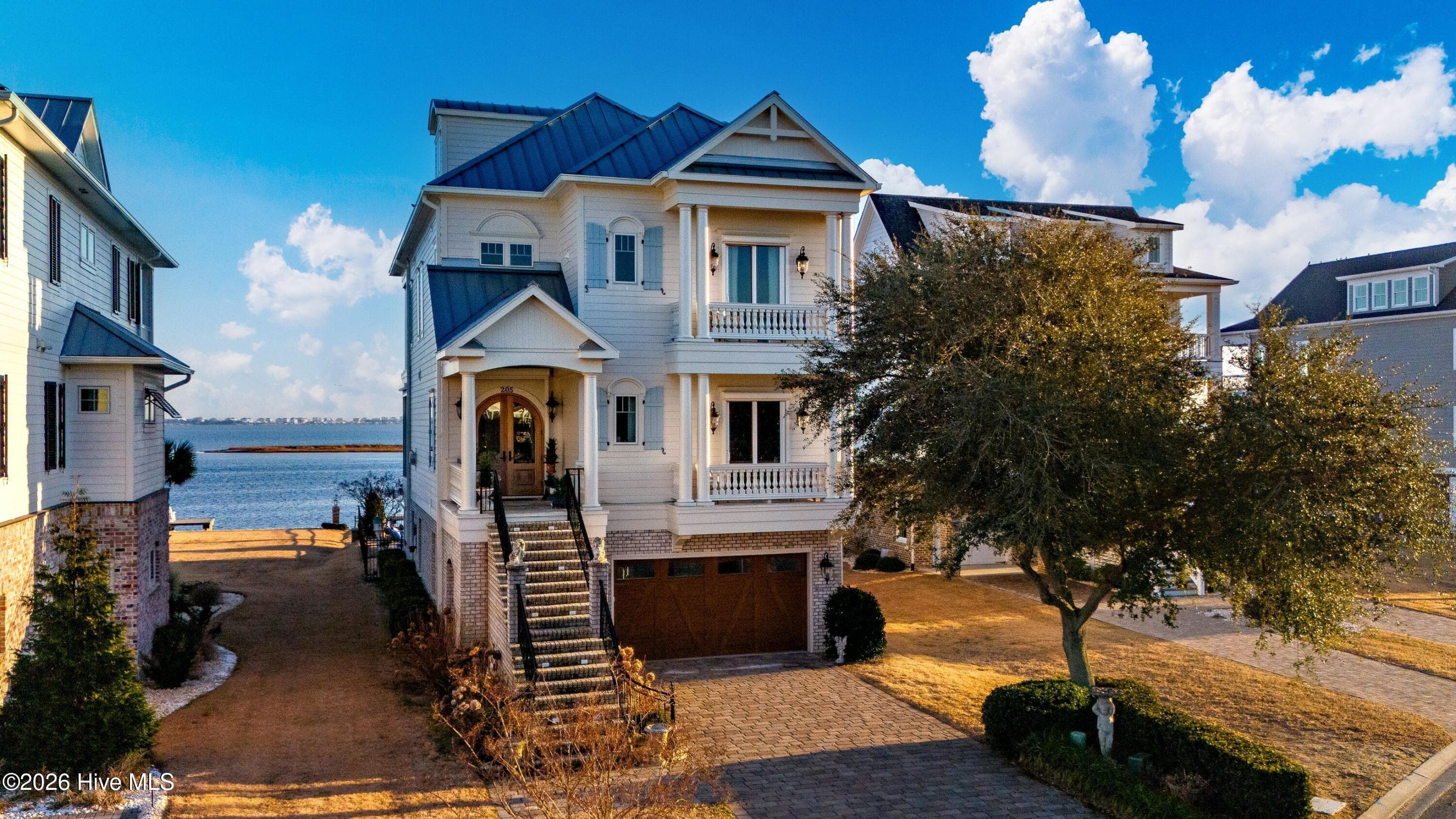 Front of 205 Back Street, Newport, NC 28570