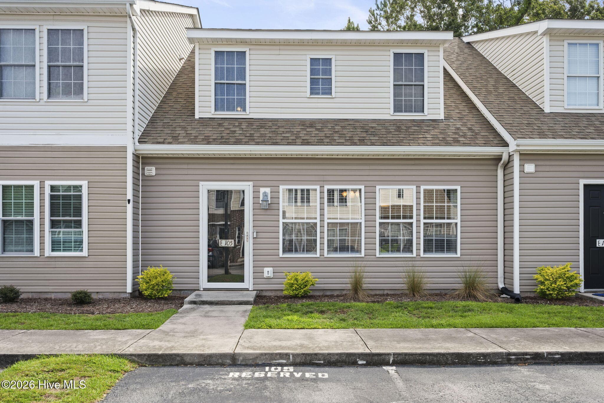 Exterior of 4513 Country Club Road E105, Morehead City, NC 28557