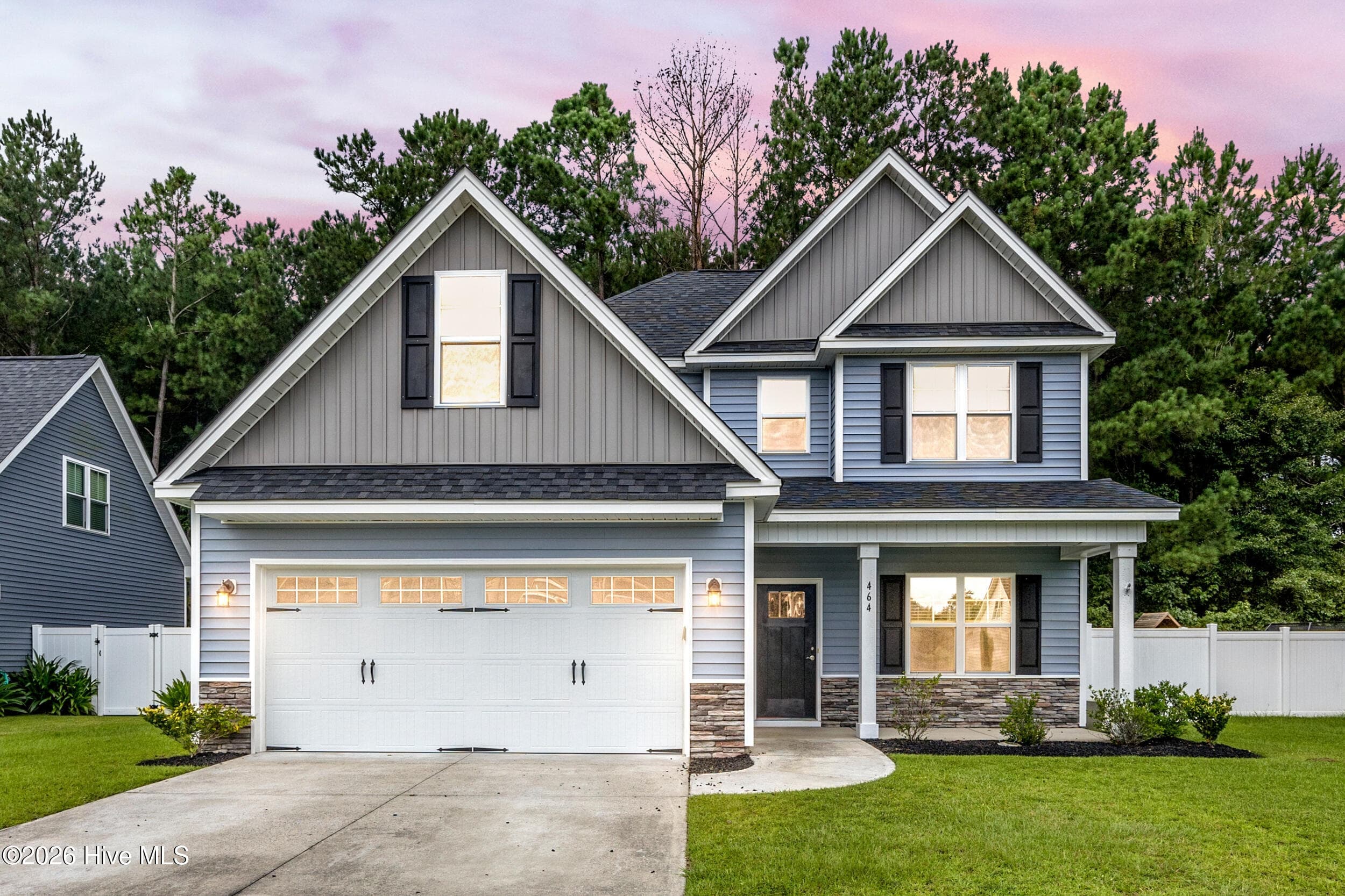 Front of 464 Jasmine Way, Burgaw, NC 28425