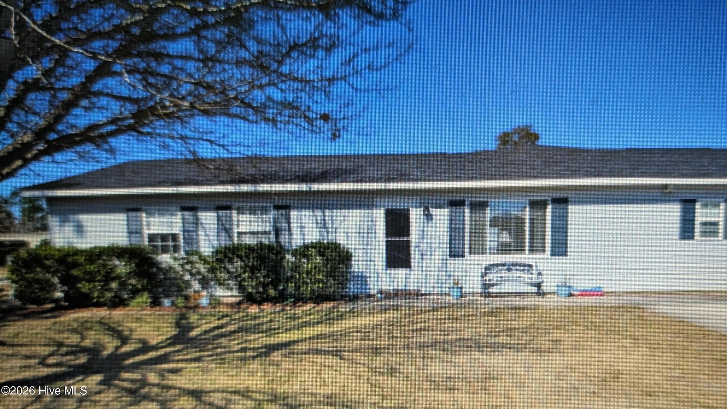Front of 121 Bayberry Road, Newport, NC 28570
