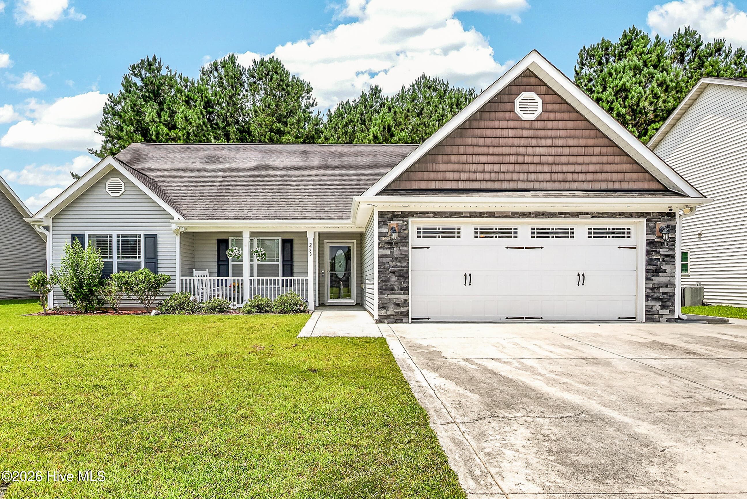 Front of 253 Merin Height Road, Jacksonville, NC 28546