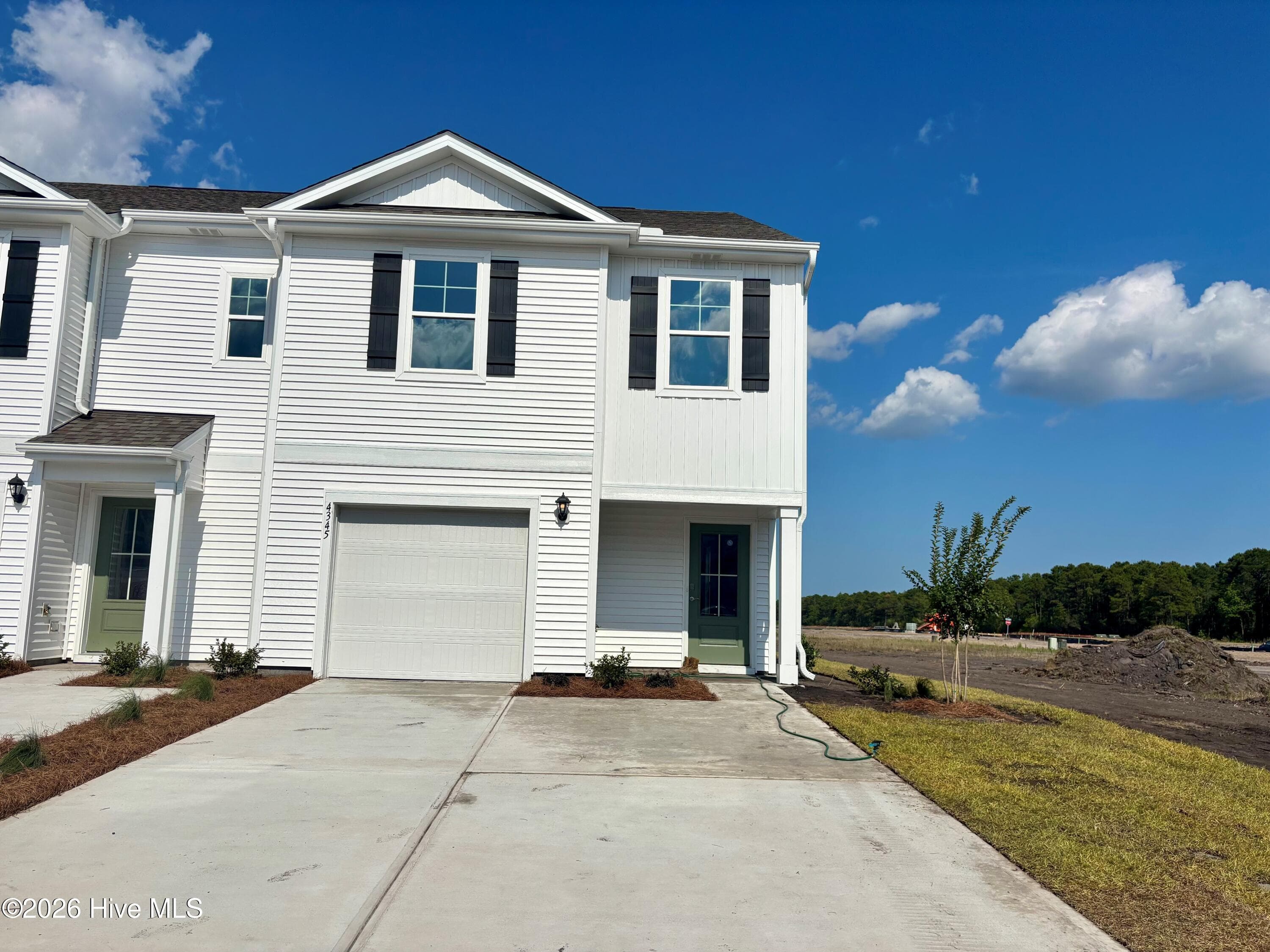 Front of 4345 Majesty Drive Unit 396, Castle Hayne, NC 28429