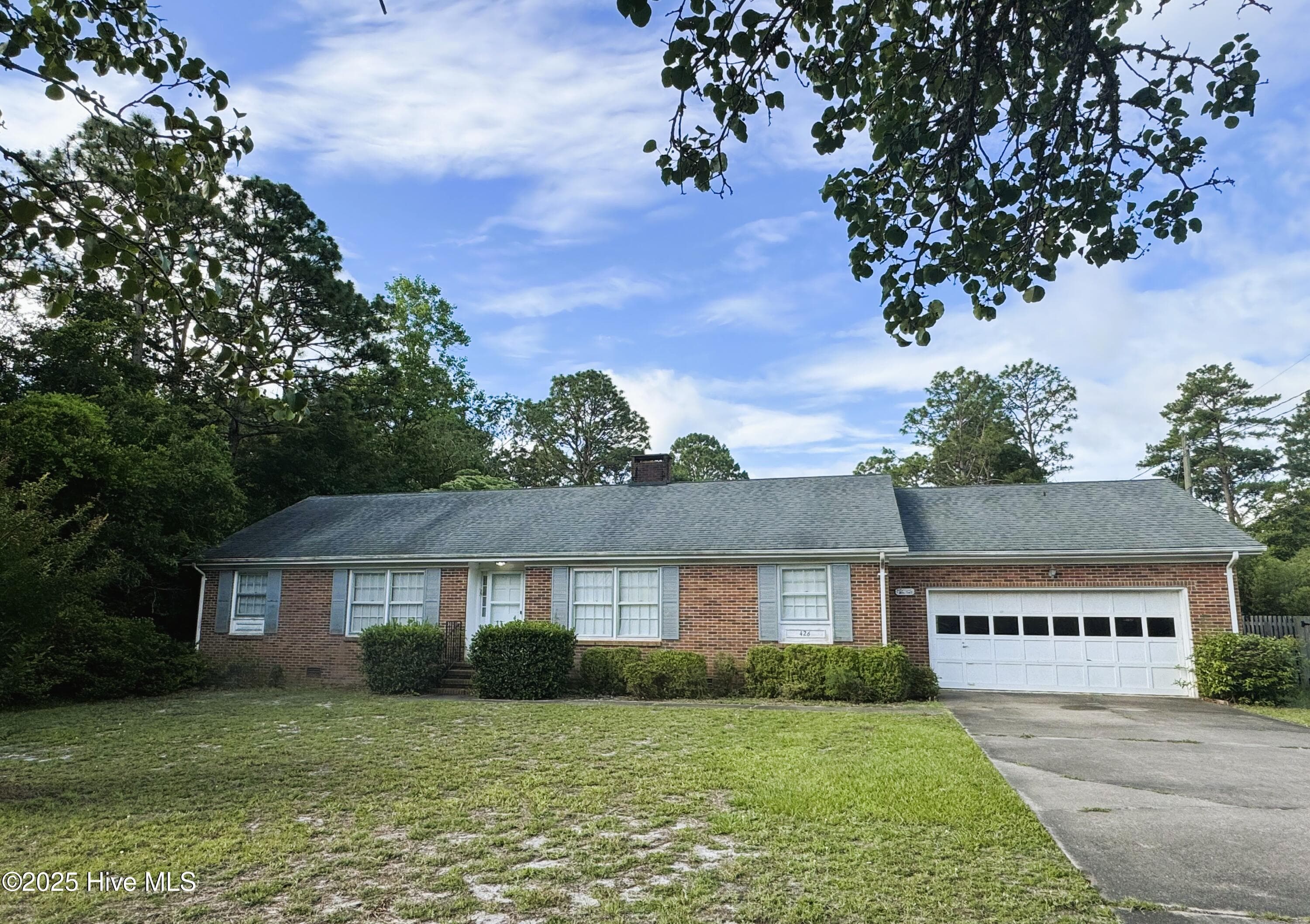 Front of 426 Arbor Way, Wilmington, NC 28409