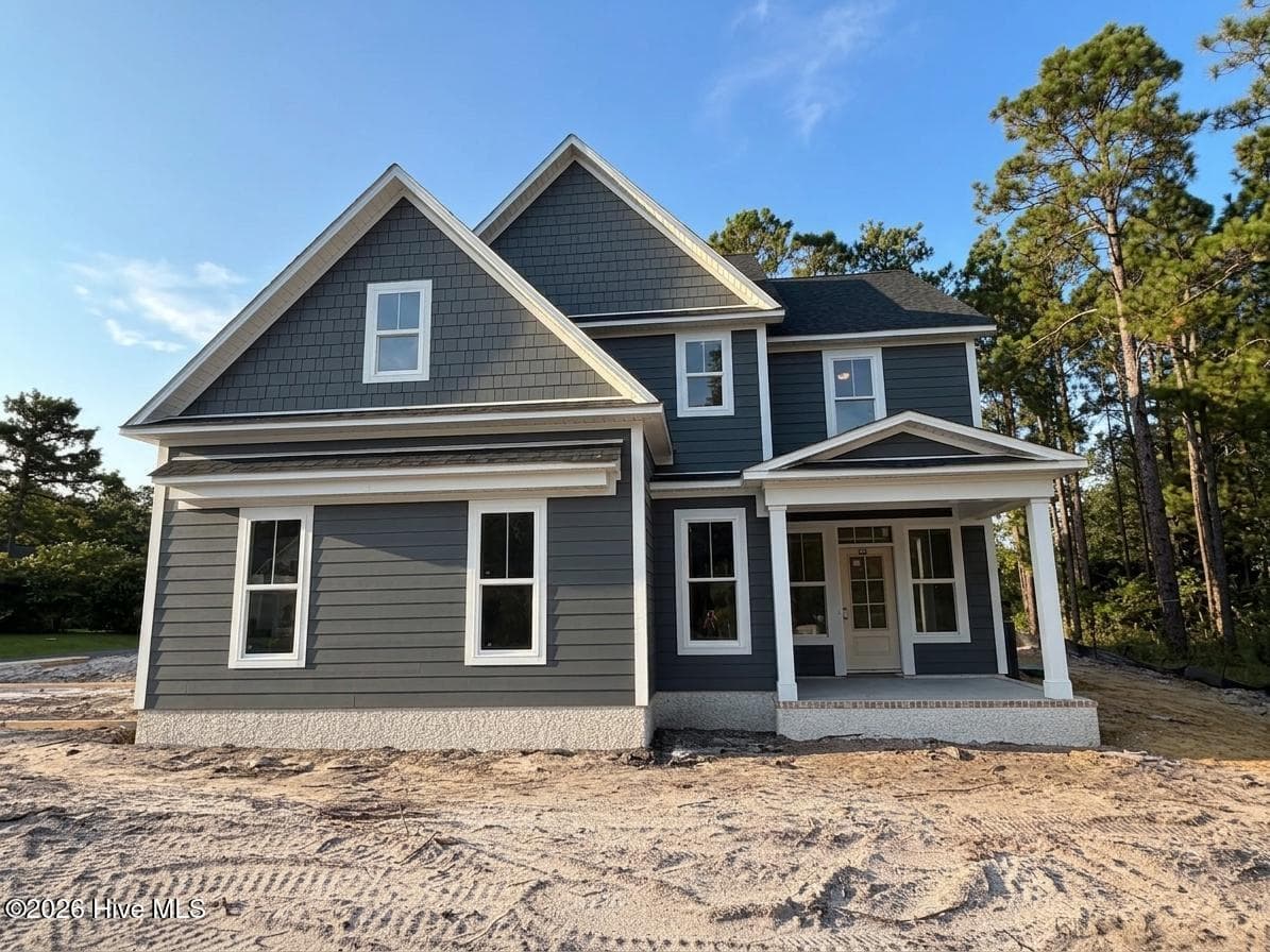Exterior of 208 Whimbrel Way, Hampstead, NC 28443