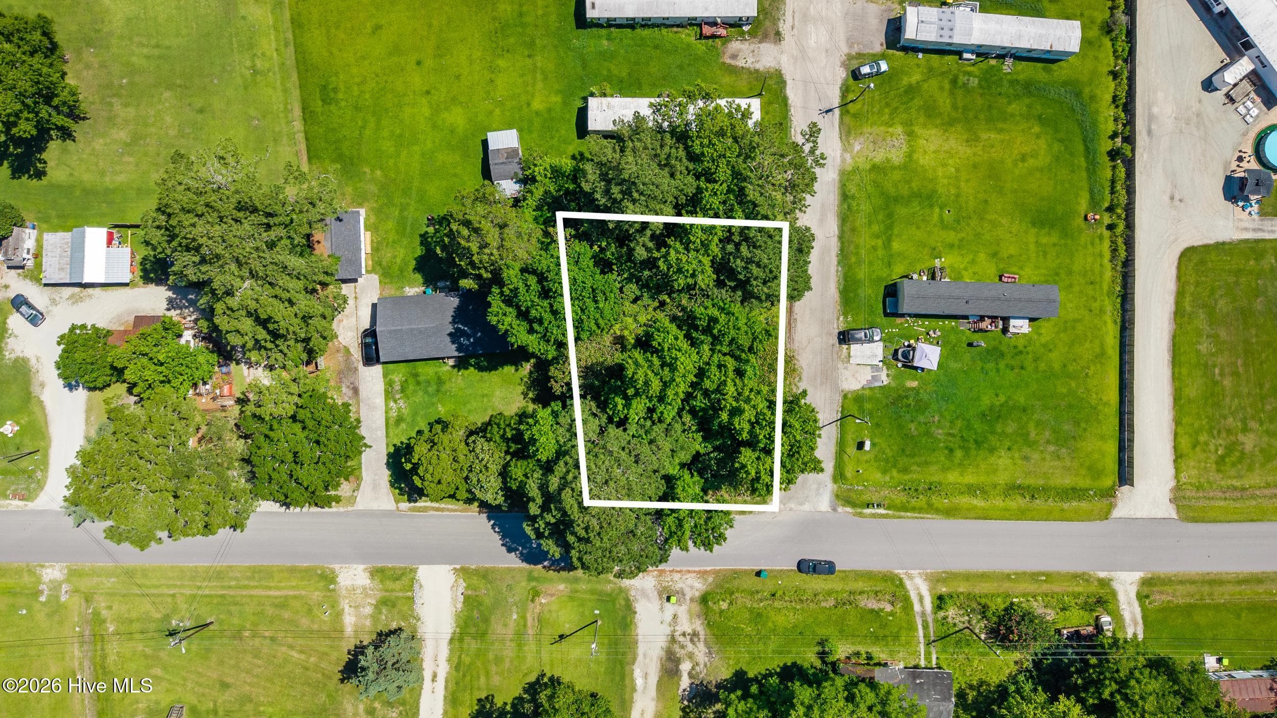 Front of Tbd Thomas Humphrey Road, Jacksonville, NC 28546