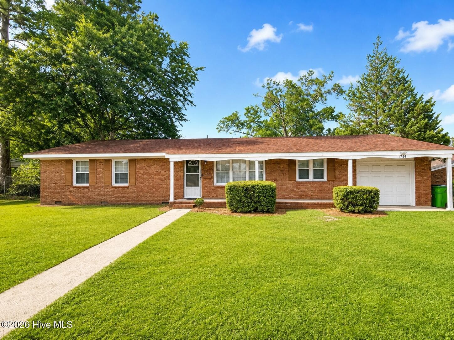 Exterior of 1714 Washington Street, New Bern, NC 28560