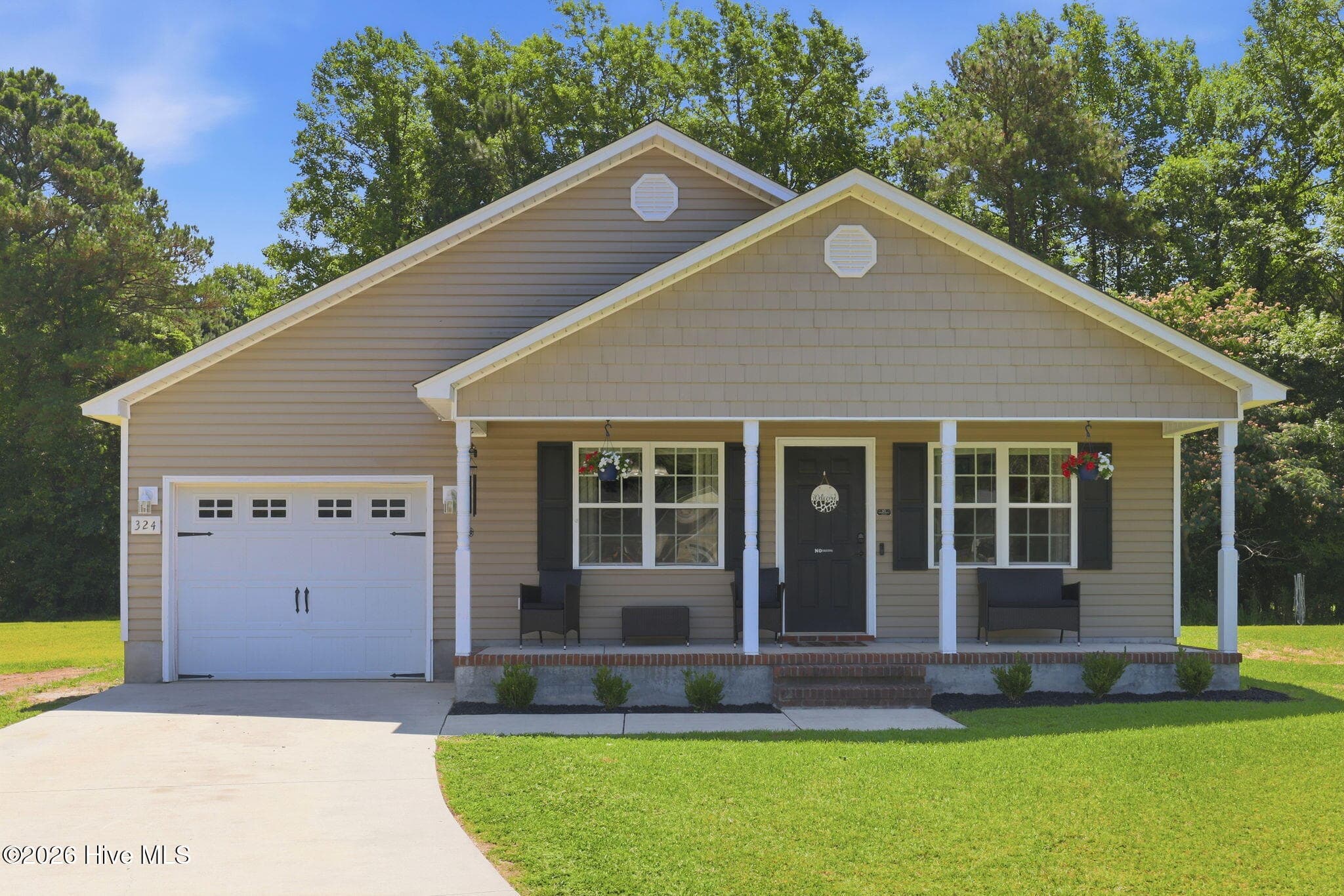 Front of 324 Reid Court N, Jacksonville, NC 28540