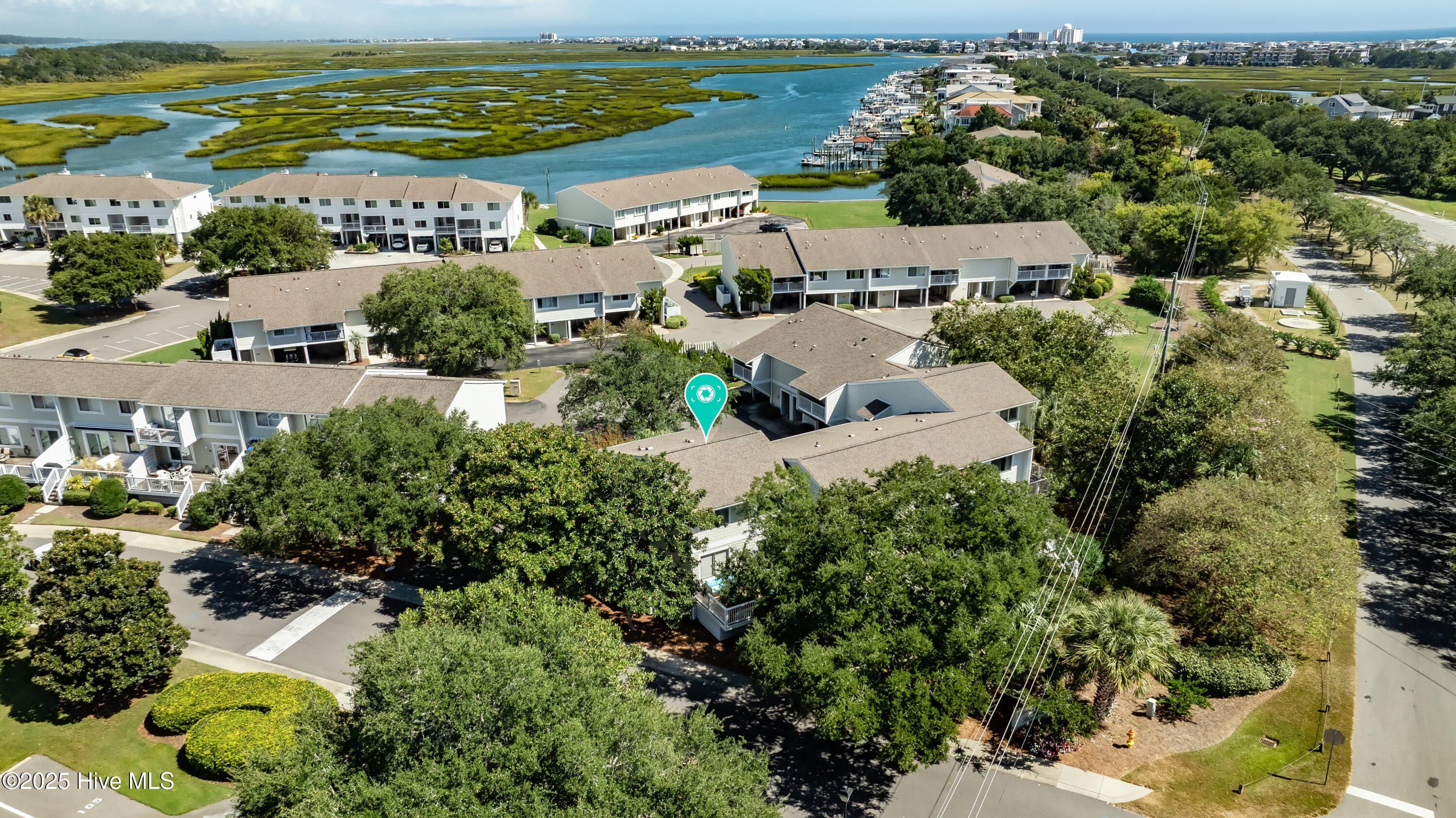 Front of 100 Driftwood Court, Wrightsville Beach, NC 28480