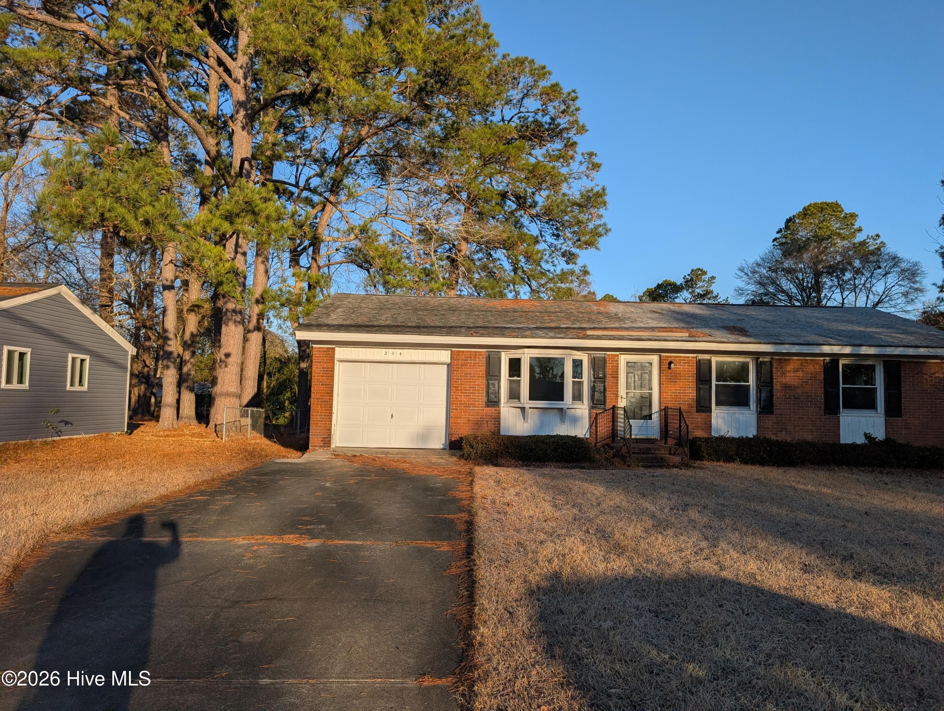 Exterior of 204 Shamrock Drive, Jacksonville, NC 28540