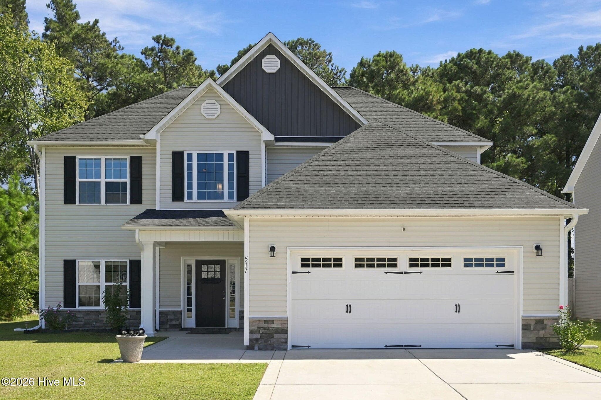 Exterior of 517 White Shoal Way, Sneads Ferry, NC 28460