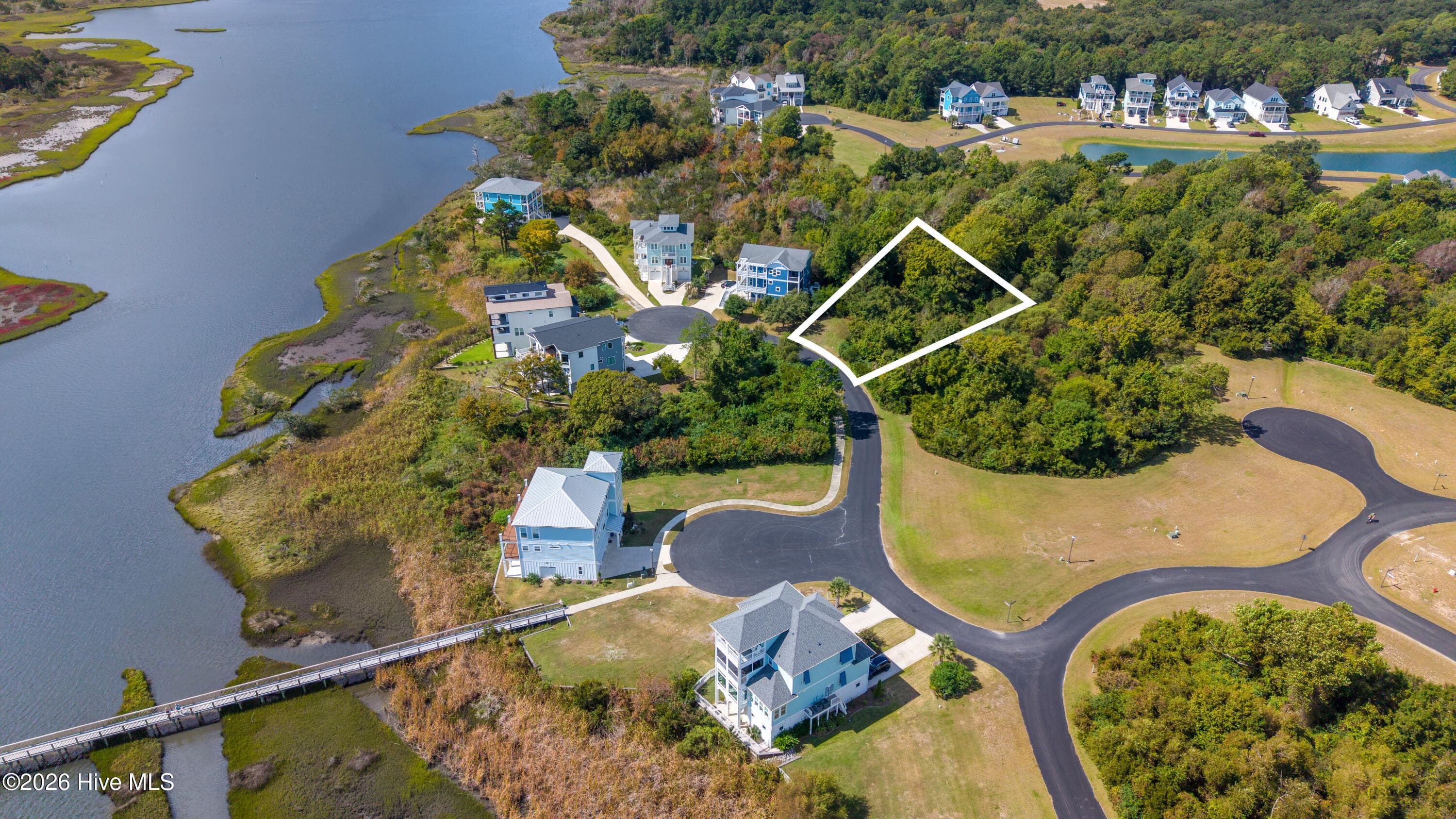 Front of 602 210 Seafarers Court, Holly Ridge, NC 28445