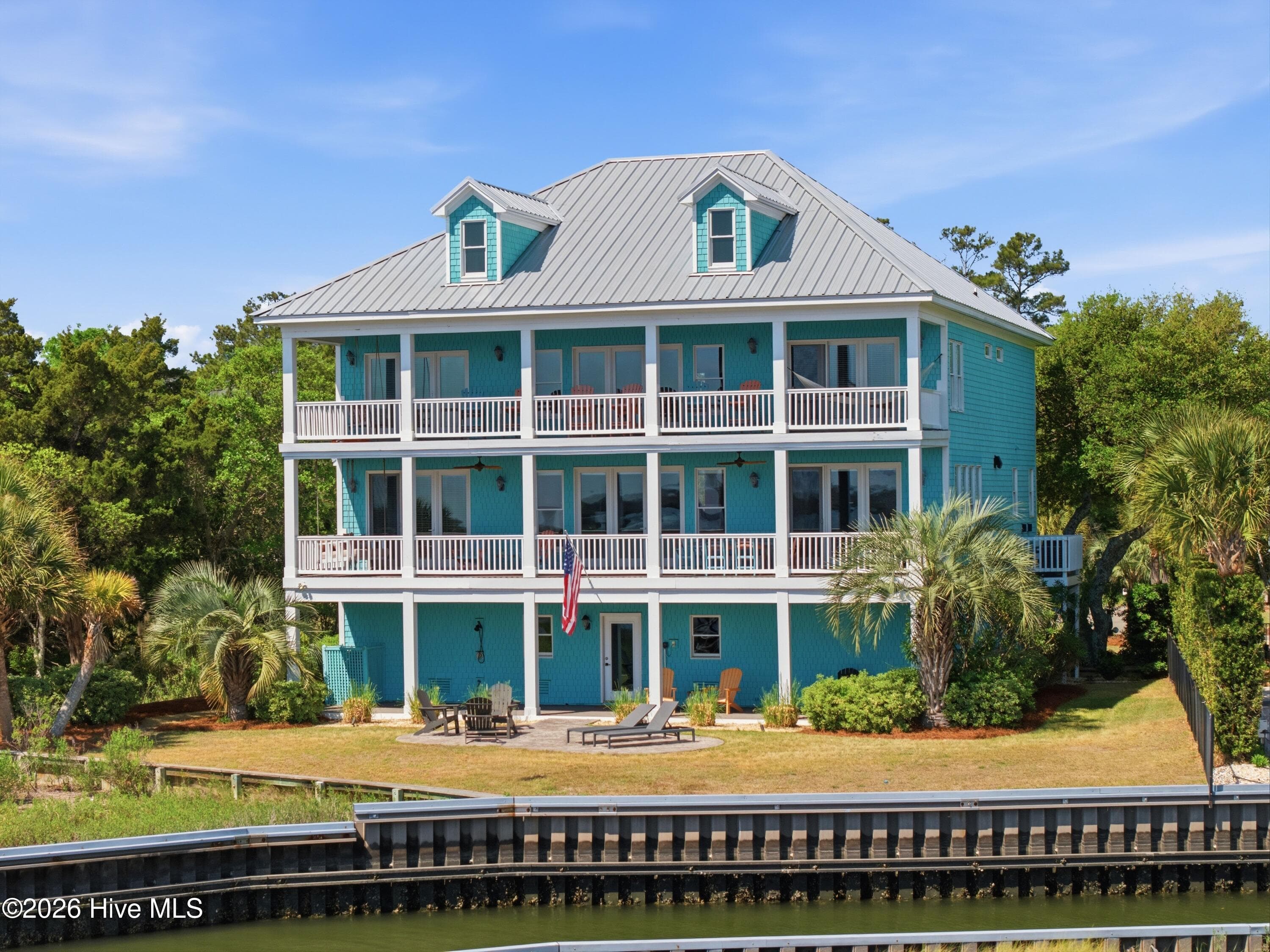 Front of 5252 Masonboro Harbour Drive, Wilmington, NC 28409