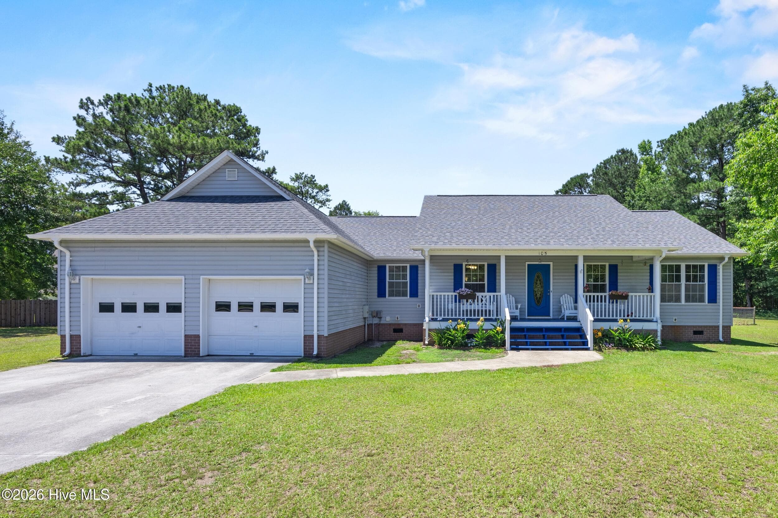 Front of 105 Lunington Mill Circle, Burgaw, NC 28425