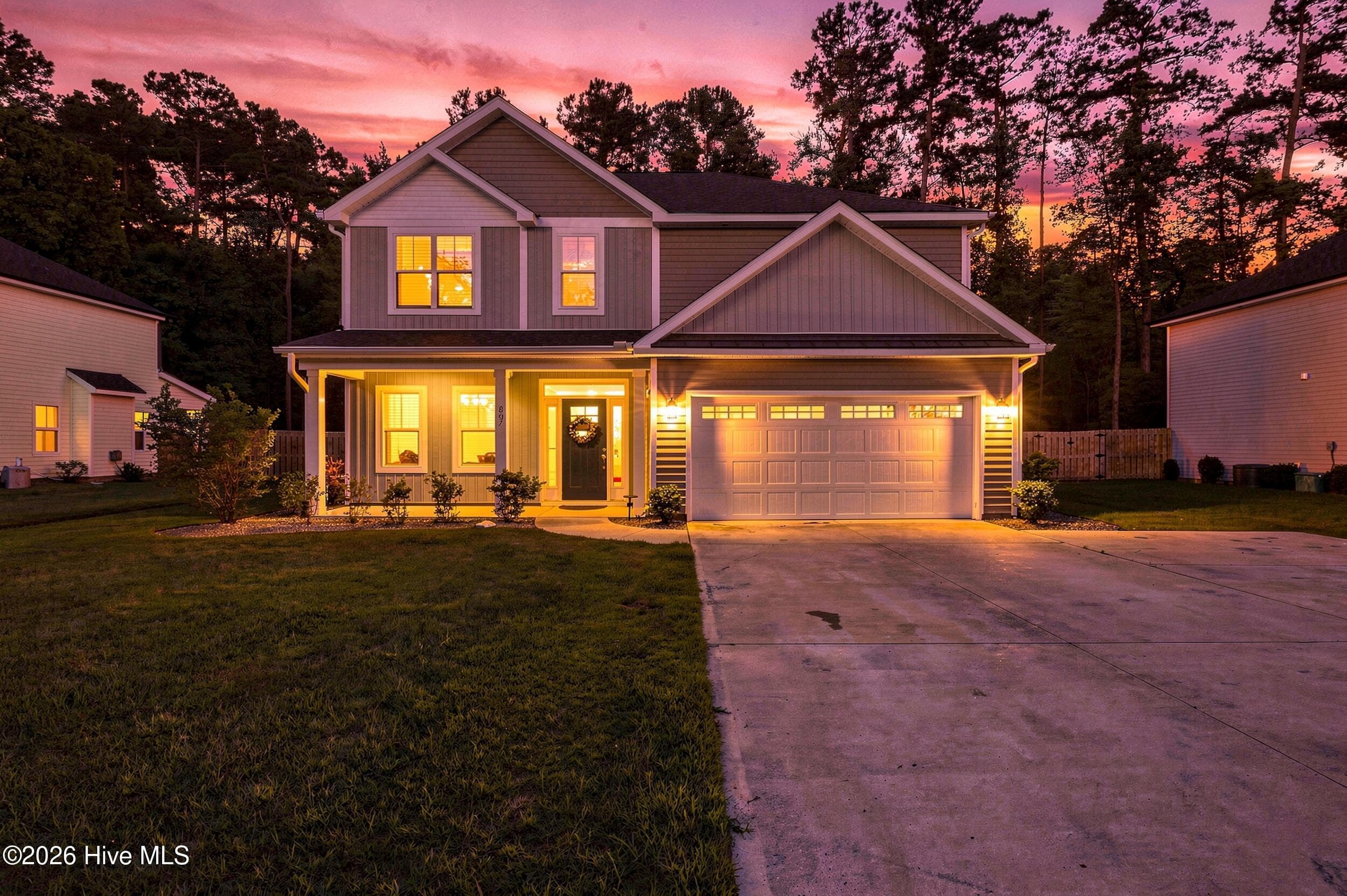 Exterior of 807 E Fremont Street, Burgaw, NC 28425