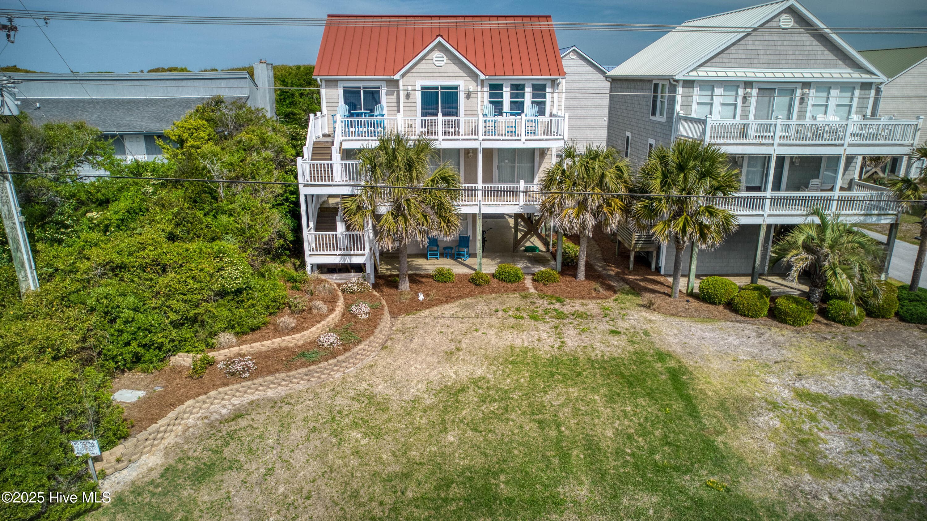 Front of 103 Katelyn Drive, Surf City, NC 28445