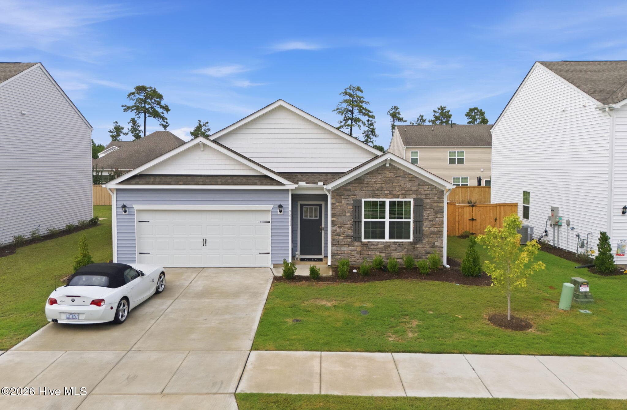 Front of 2013 Montford Drive, New Bern, NC 28562