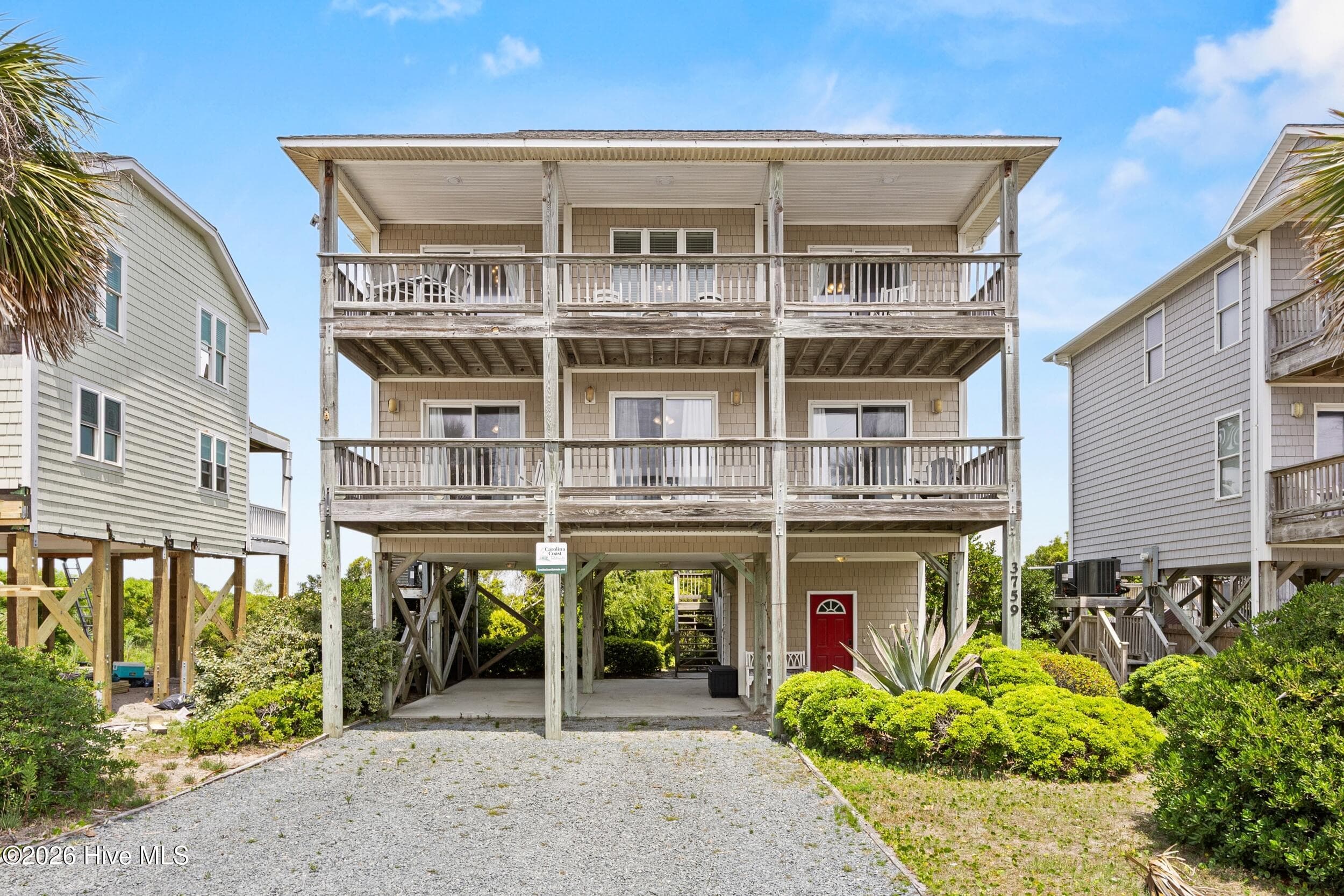 Front of 3759 Island Drive, North Topsail Beach, NC 28460