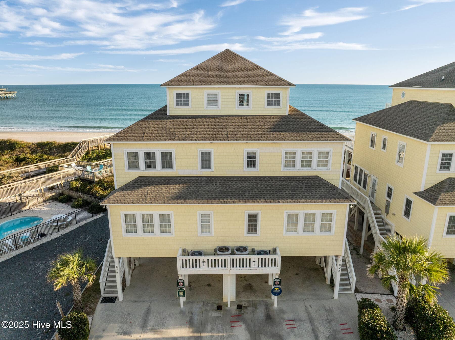 Front of 872 Villas Drive, North Topsail Beach, NC 28460