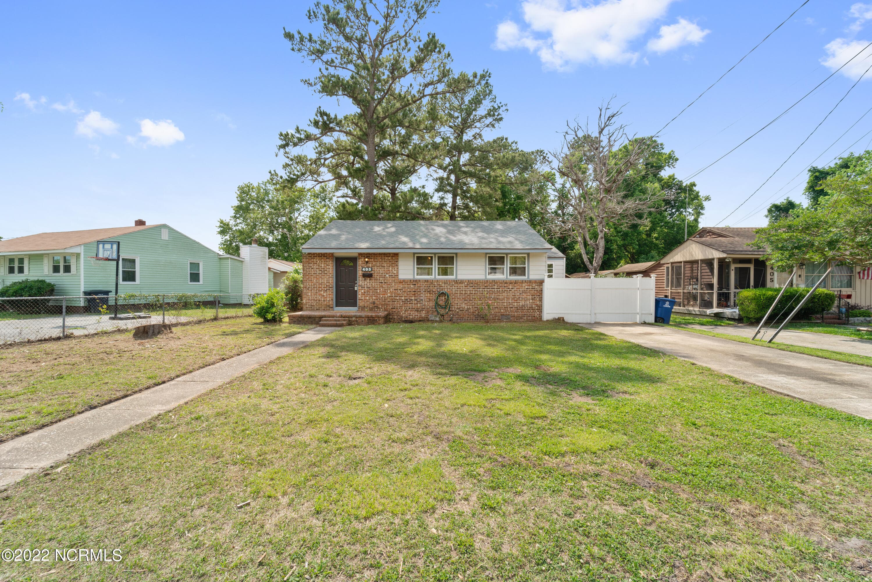Front of 403 Nelson Drive, Jacksonville, NC 28540