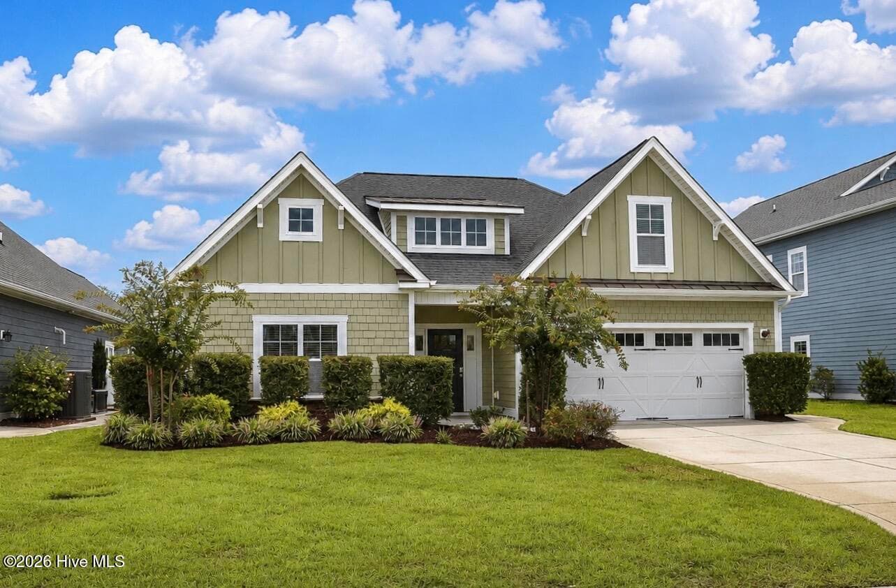 Front of 40 Evergreen Lane, Hampstead, NC 28443