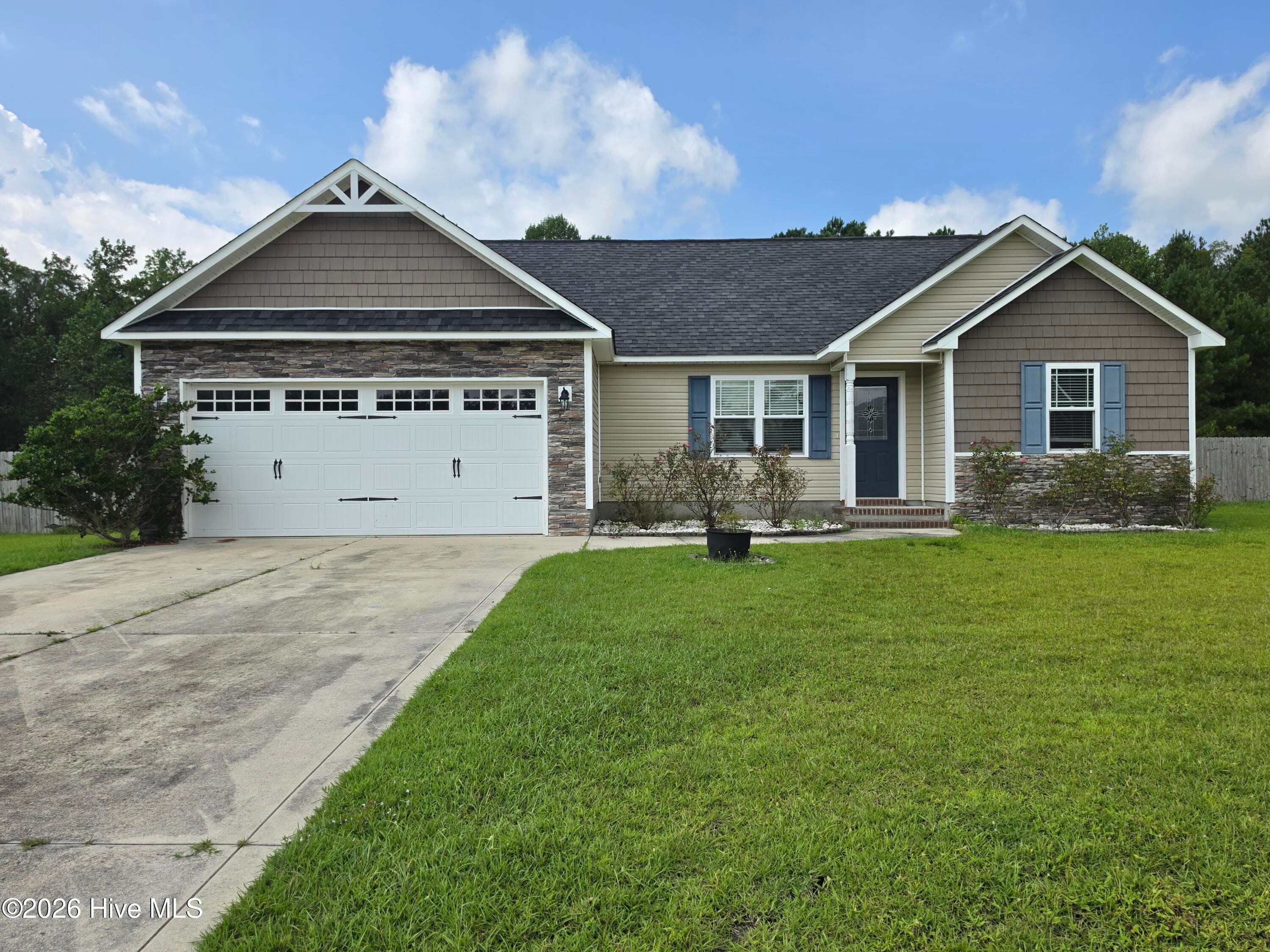 Front of 412 Mccall Drive, Jacksonville, NC 28540