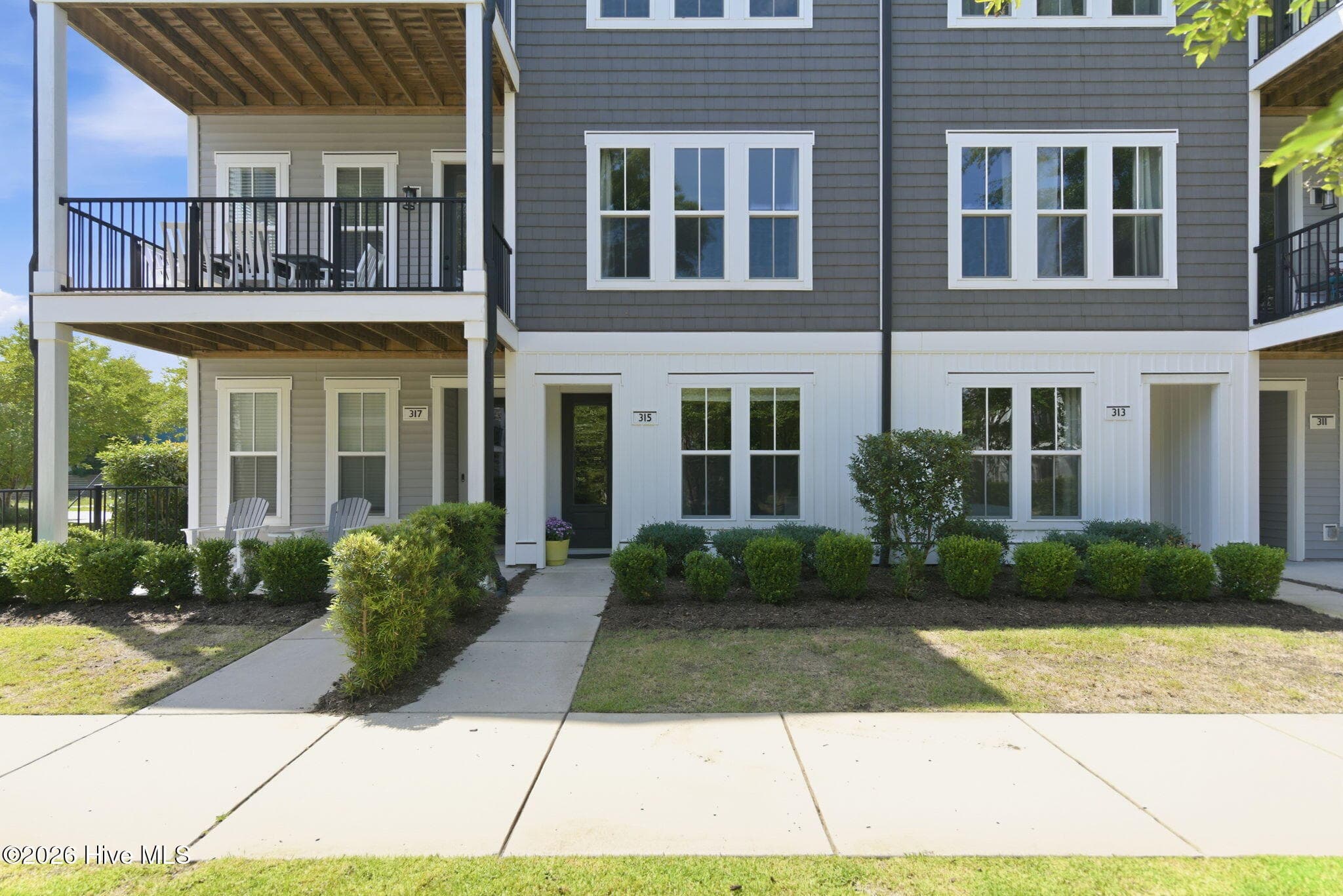 Front of 315 Hendrix Lane, Wilmington, NC 28401