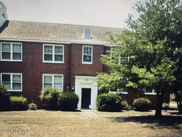 Front of 2940 Oleander Drive D-16, Wilmington, NC 28403