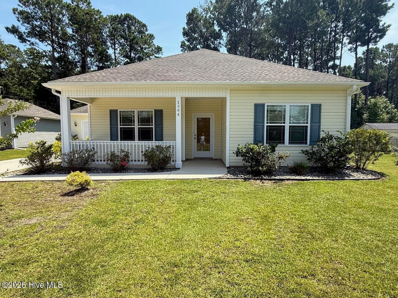 Exterior of 1304 Old Folkstone Road, Sneads Ferry, NC 28460
