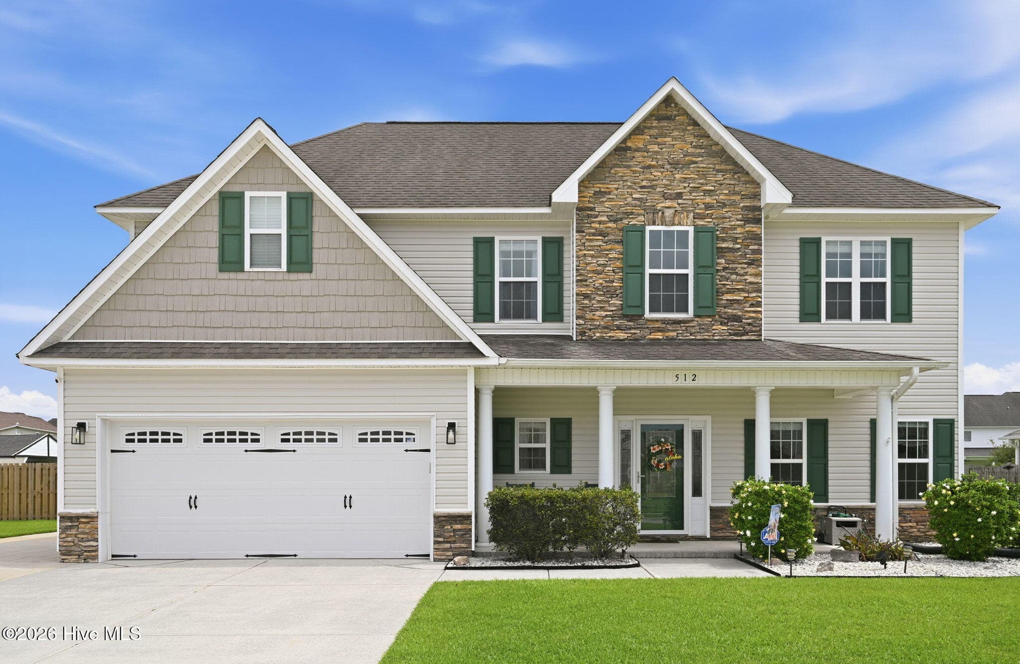 Exterior of 512 Louvre Lane, Jacksonville, NC 28546