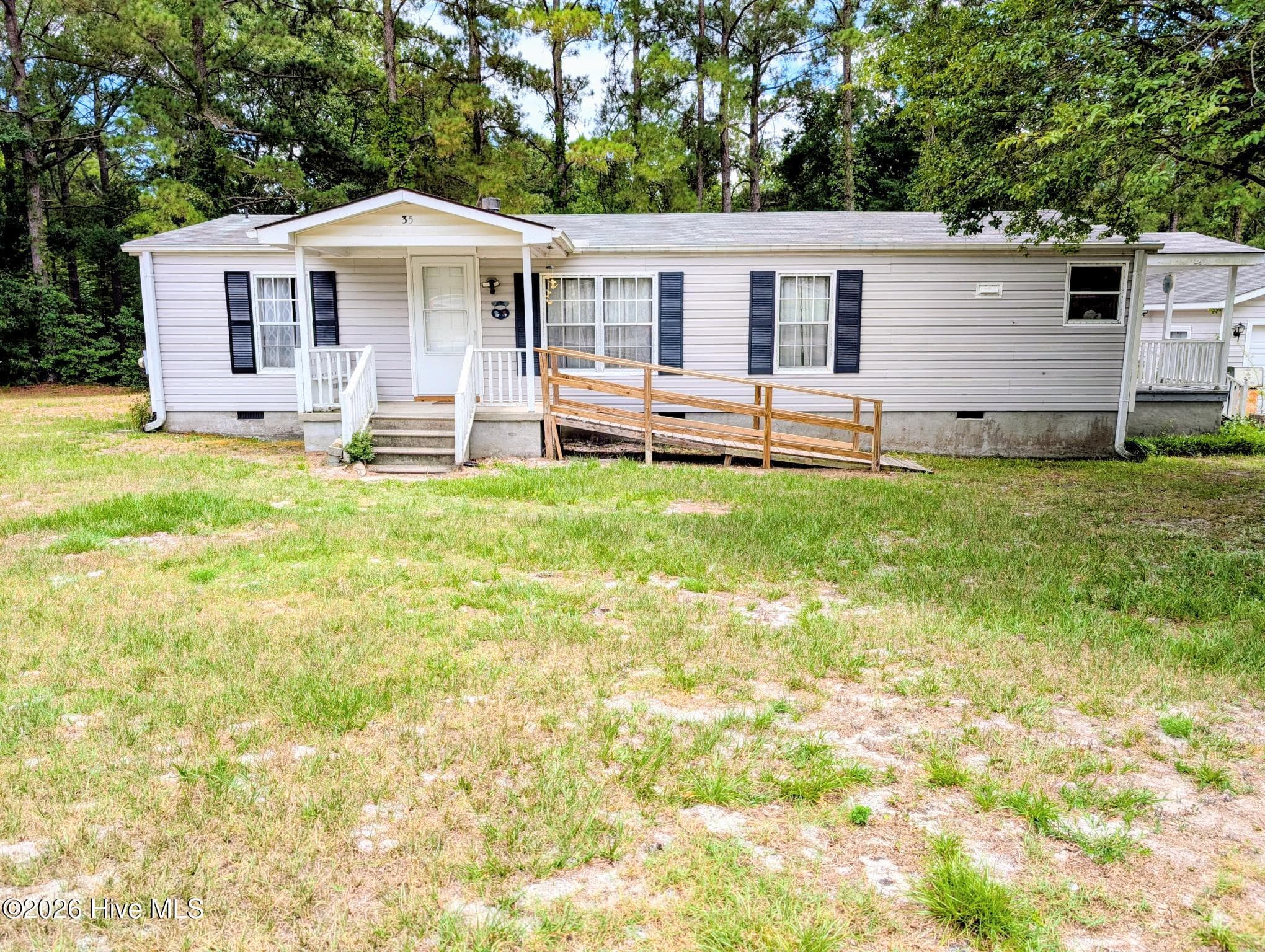 Front of 35 Saddle Ridge Road, Currie, NC 28435
