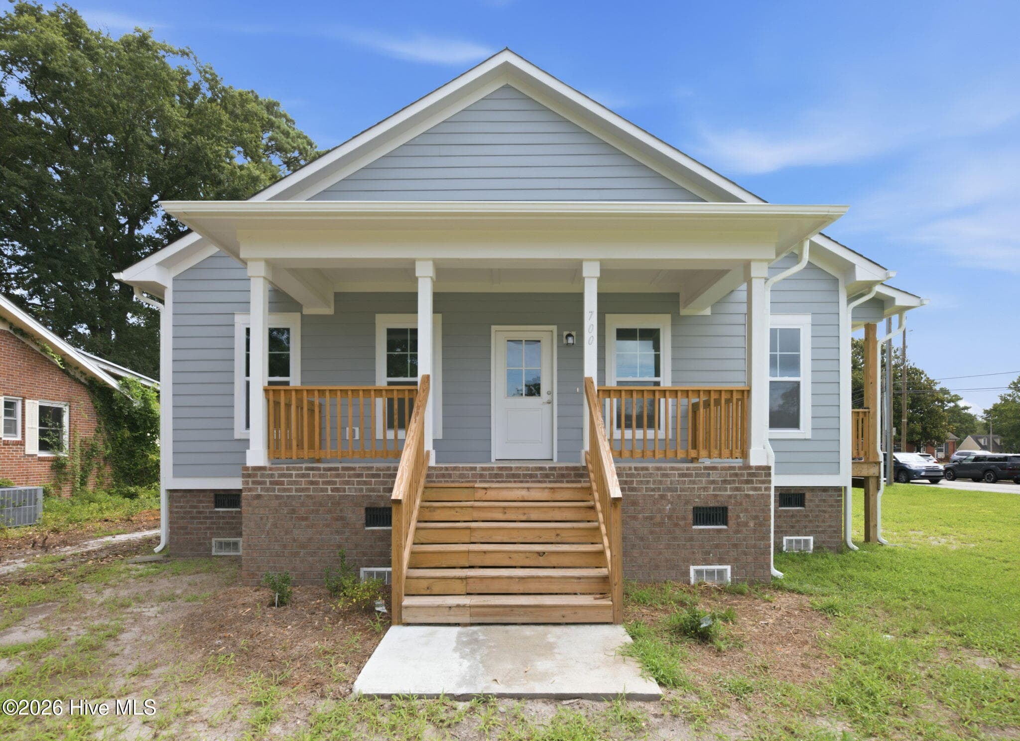 Front of 700 N Grace Avenue, New Bern, NC 28562