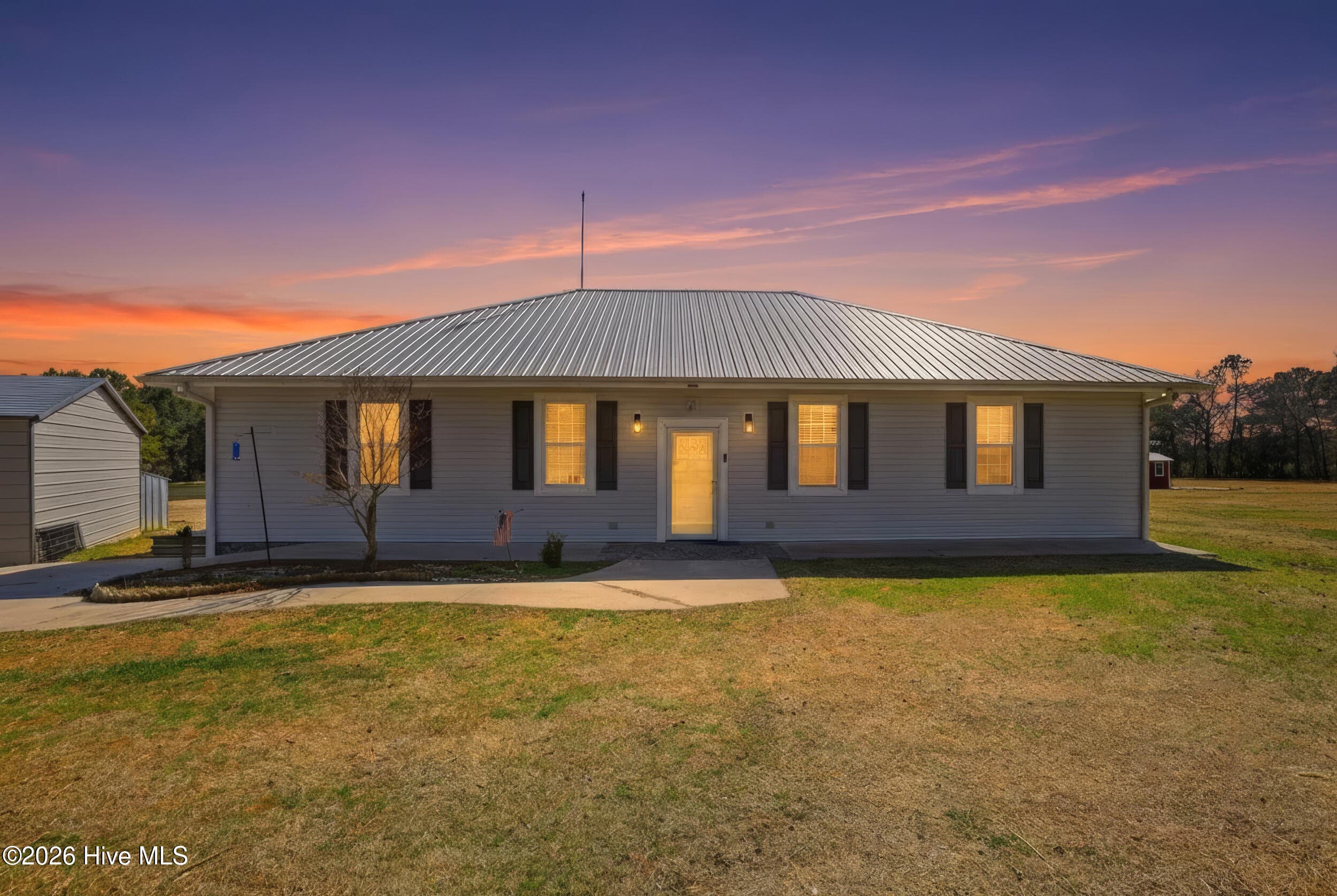 Front of 335 Bull Tail Road, Wallace, NC 28466
