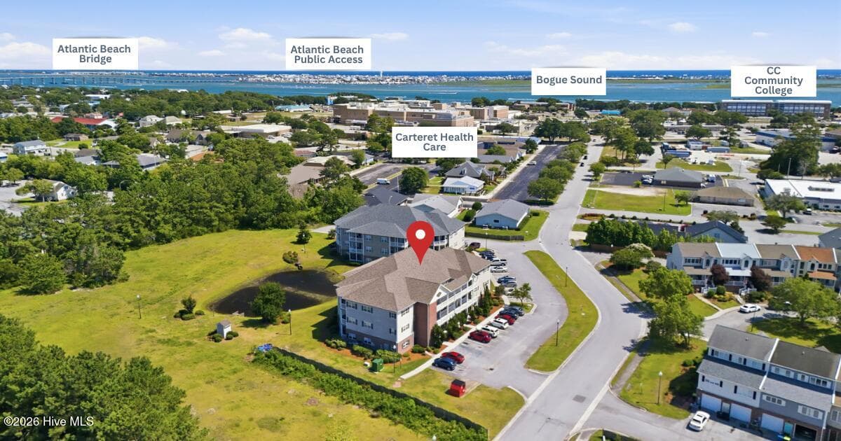 Exterior of 402 Penny Lane D, Morehead City, NC 28557