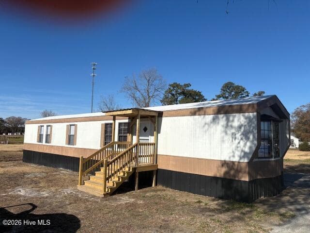 Front of 117 Belgrade Extension Road, Maysville, NC 28555