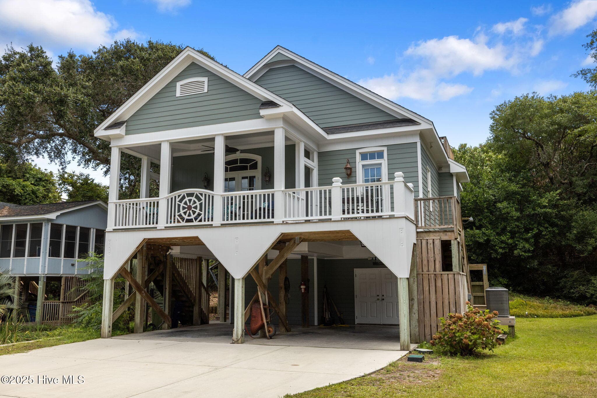 Exterior of 1207 Timber Trail, Emerald Isle, NC 28594