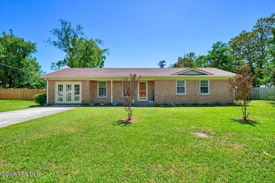 Exterior of 805 Hamlet Avenue, Carolina Beach, NC 28428