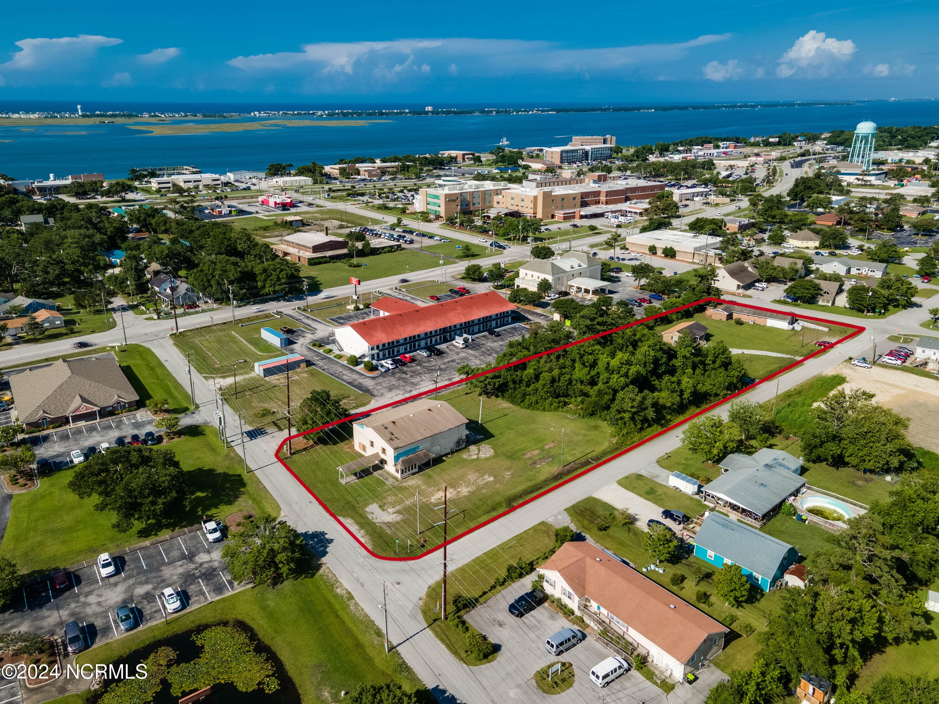 Front of 212 N 35th Street, Morehead City, NC 28557