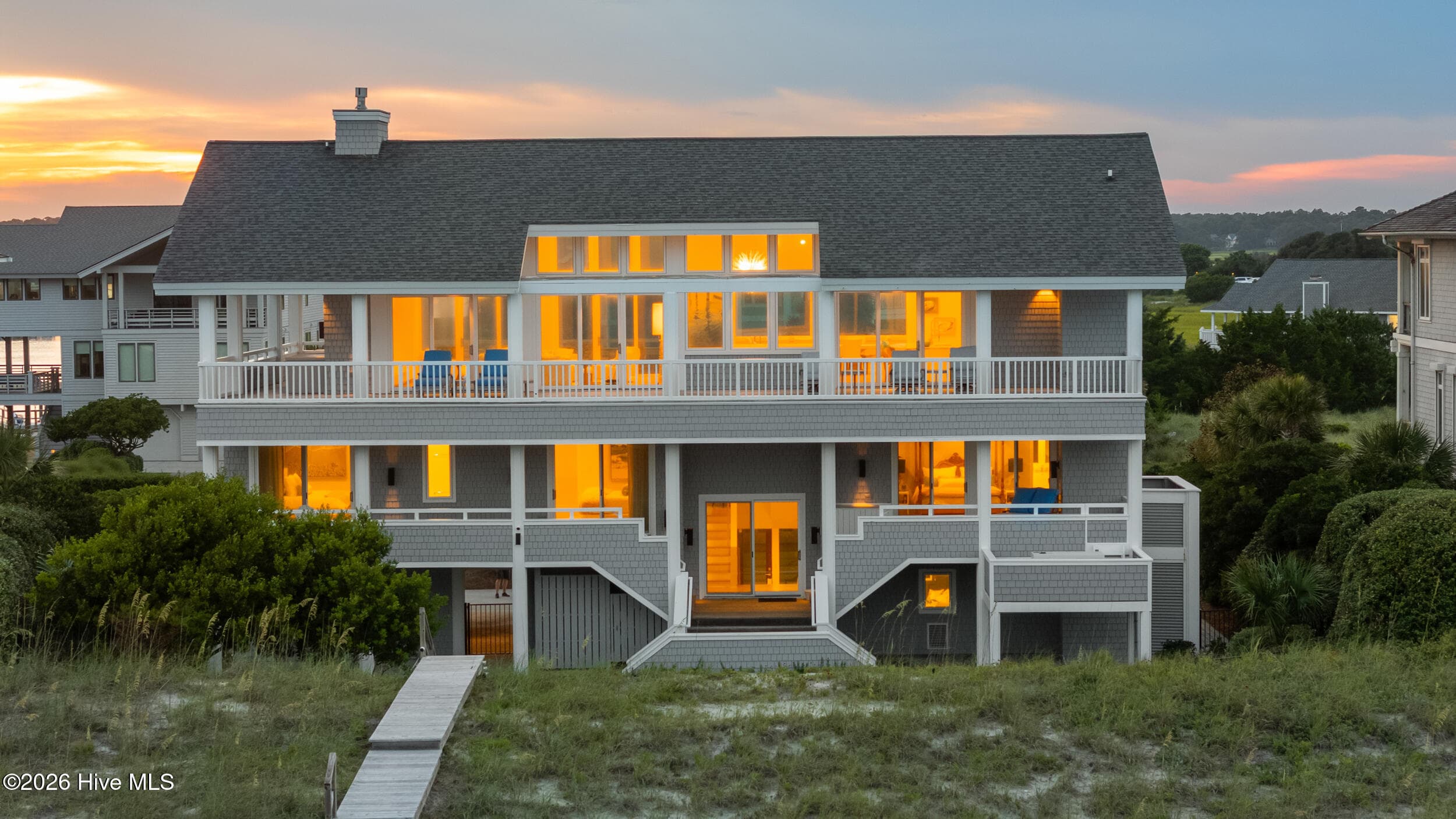 Exterior of 8 Beach Road S, Wilmington, NC 28411