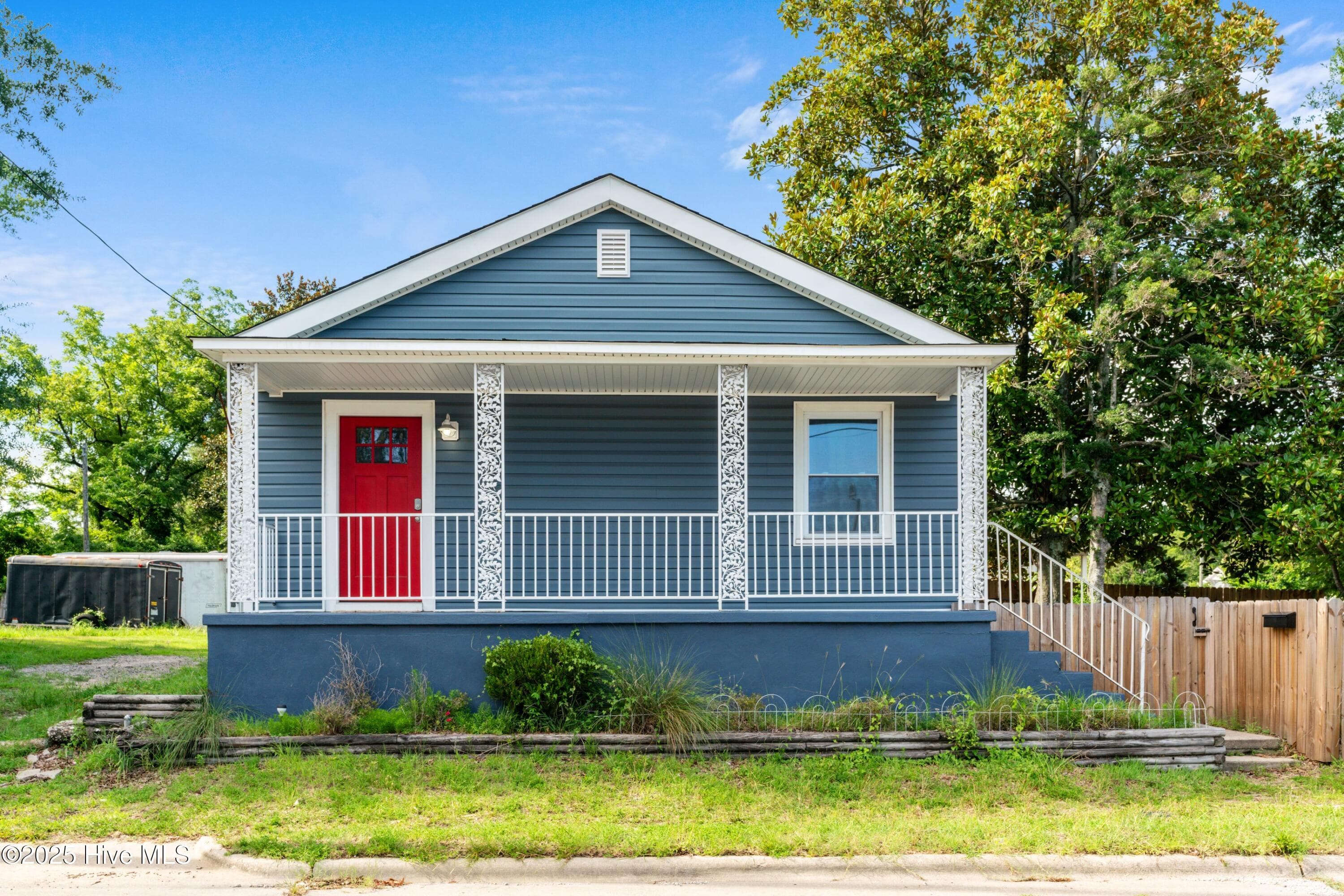 Front of 917 Wooster Street, Wilmington, NC 28401