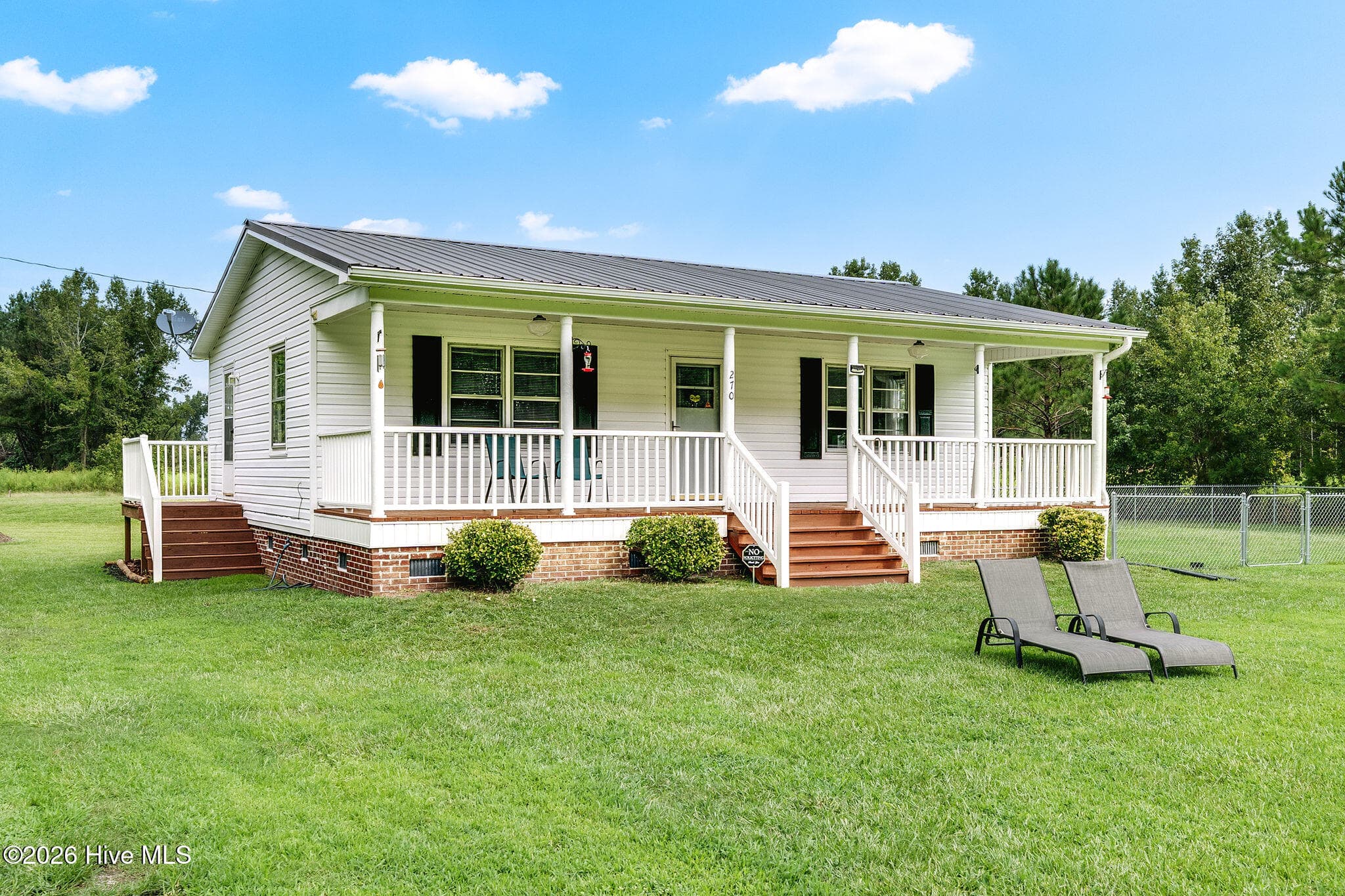 Front of 270 Bull Tail Road, Wallace, NC 28466