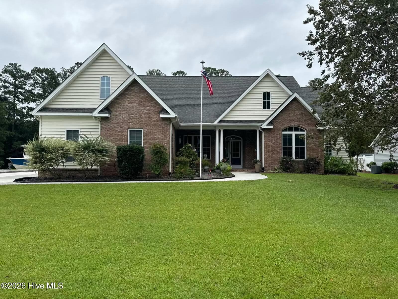 Exterior of 1926 Snowy Egret Drive, Morehead City, NC 28557
