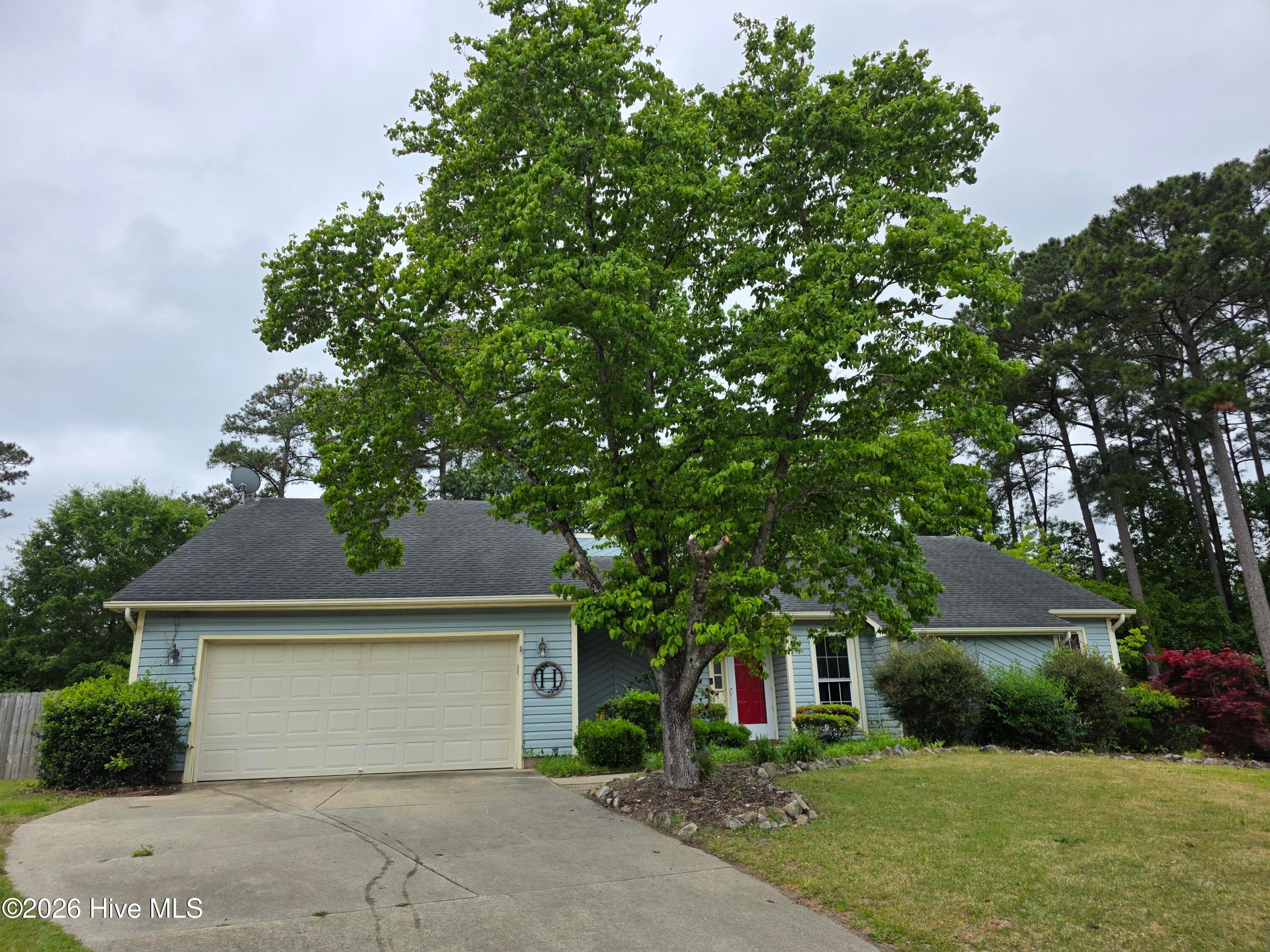 Front of 213 Teakwood Place, Midway Park, NC 28544