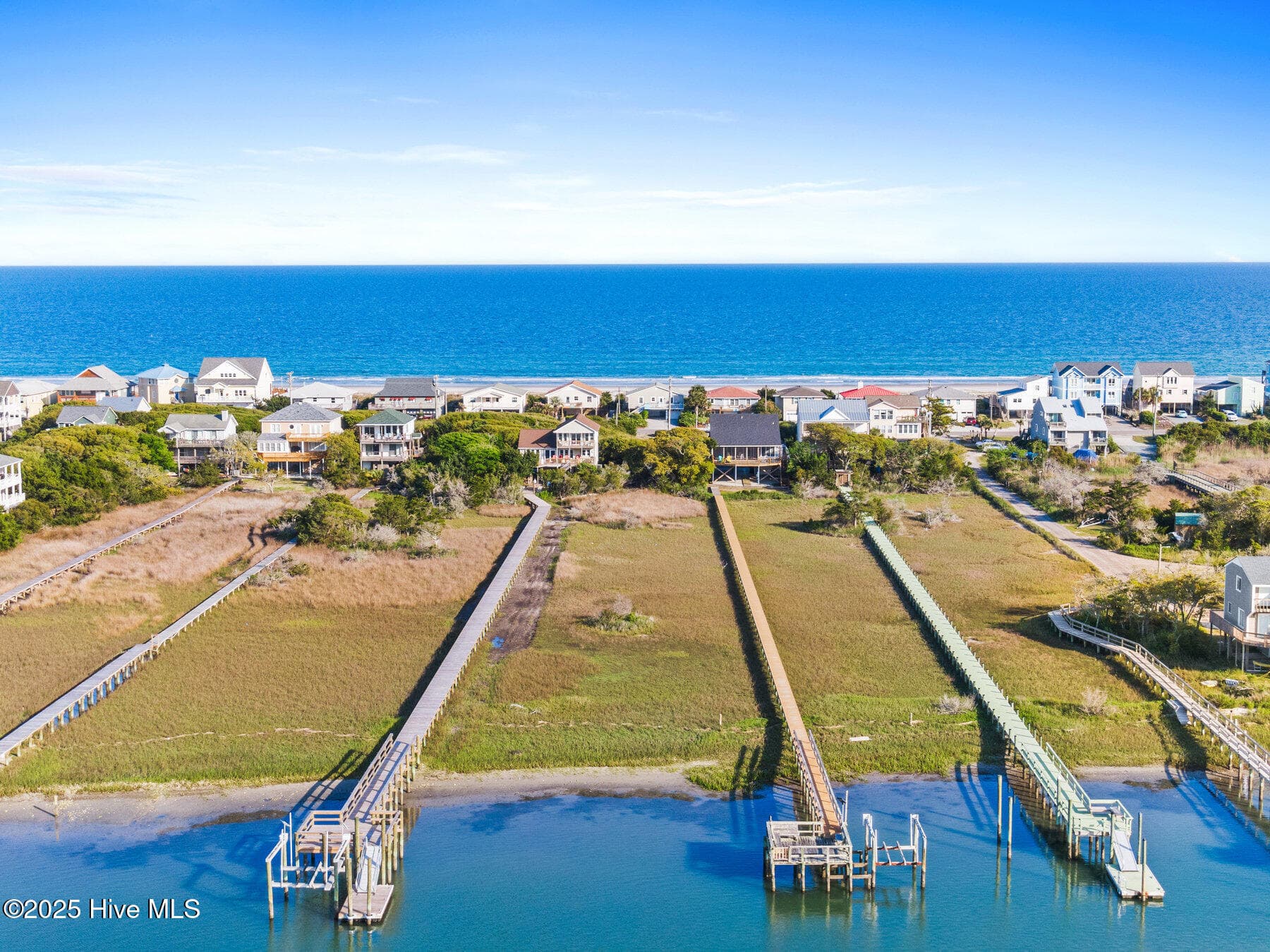 Front of 1120 12 N Anderson Boulevard, Topsail Beach, NC 28445