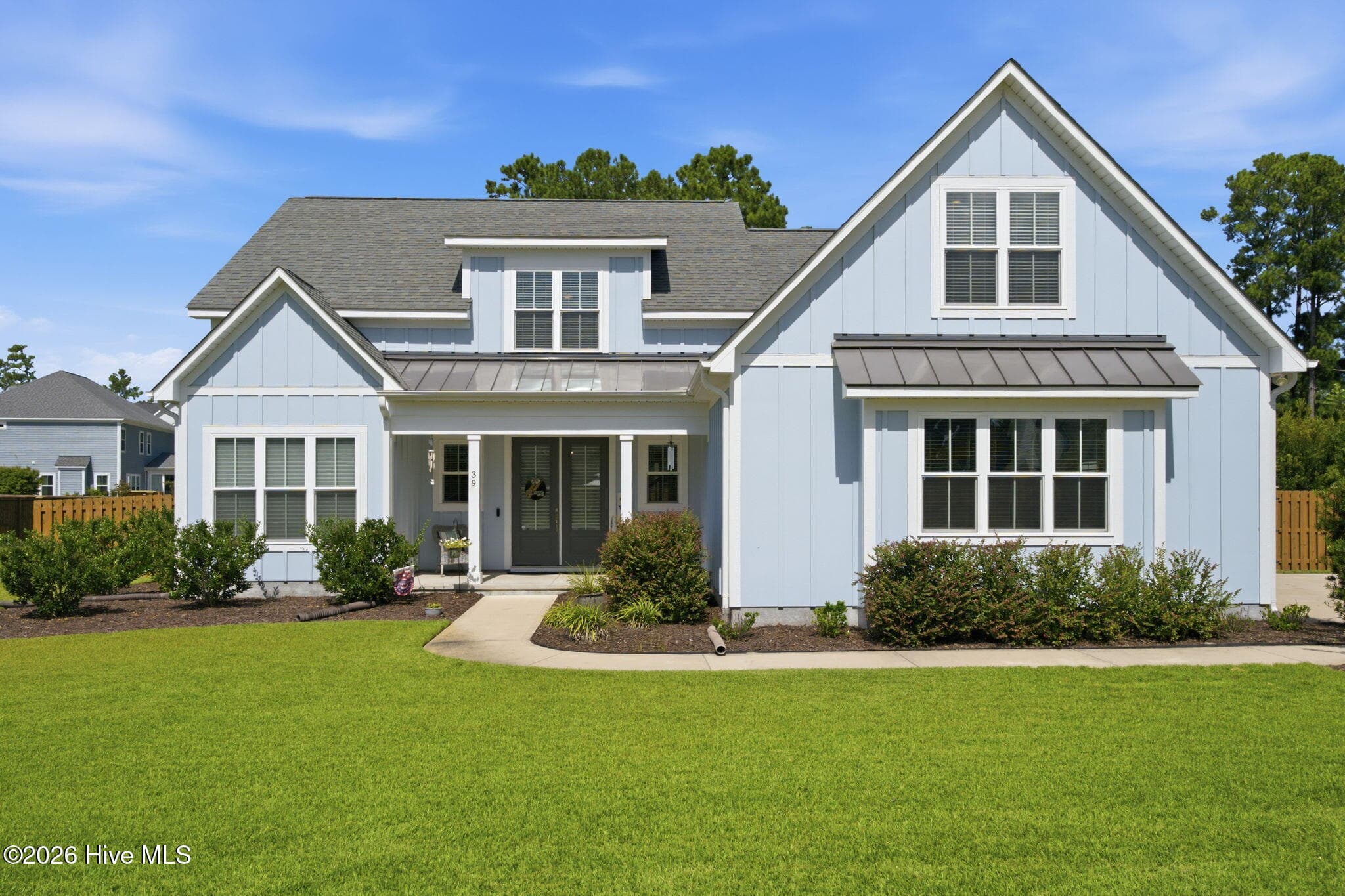 Exterior of 39 Stratford Place, Hampstead, NC 28443